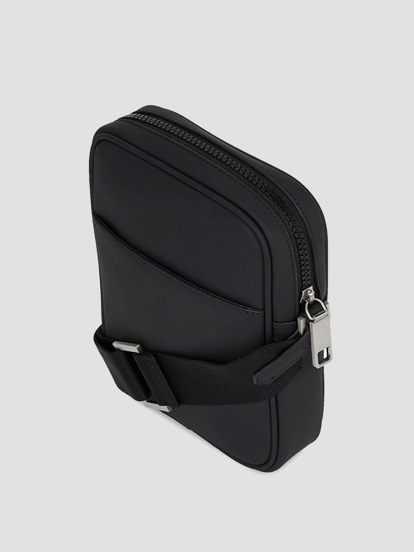 Сумки Karl Lagerfeld модель B1M30273;999 Сумки Karl Lagerfeld модель B1M30273;999 Фото