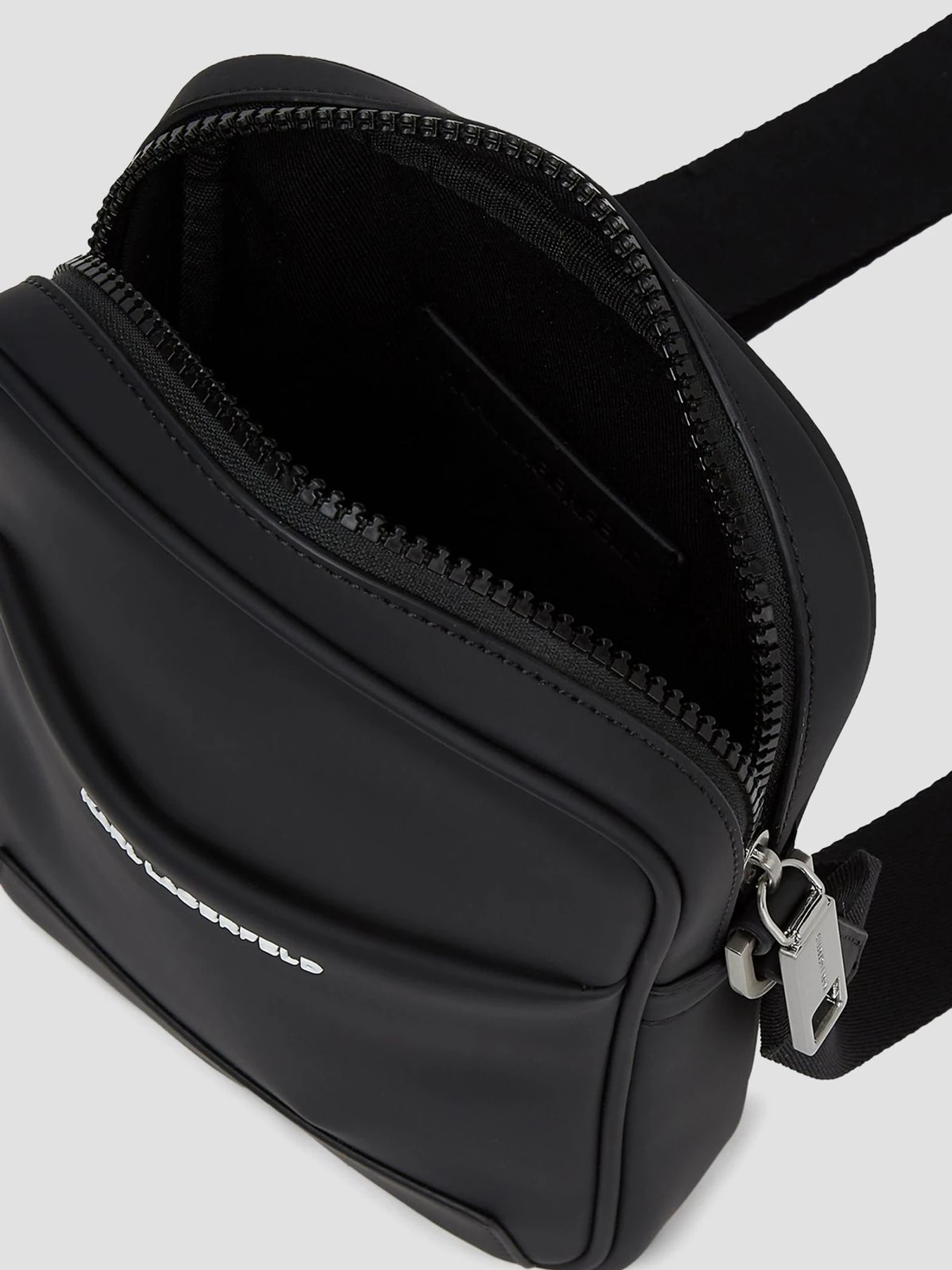 Сумки Karl Lagerfeld модель B1M30273;999 Сумки Karl Lagerfeld модель B1M30273;999 Фото