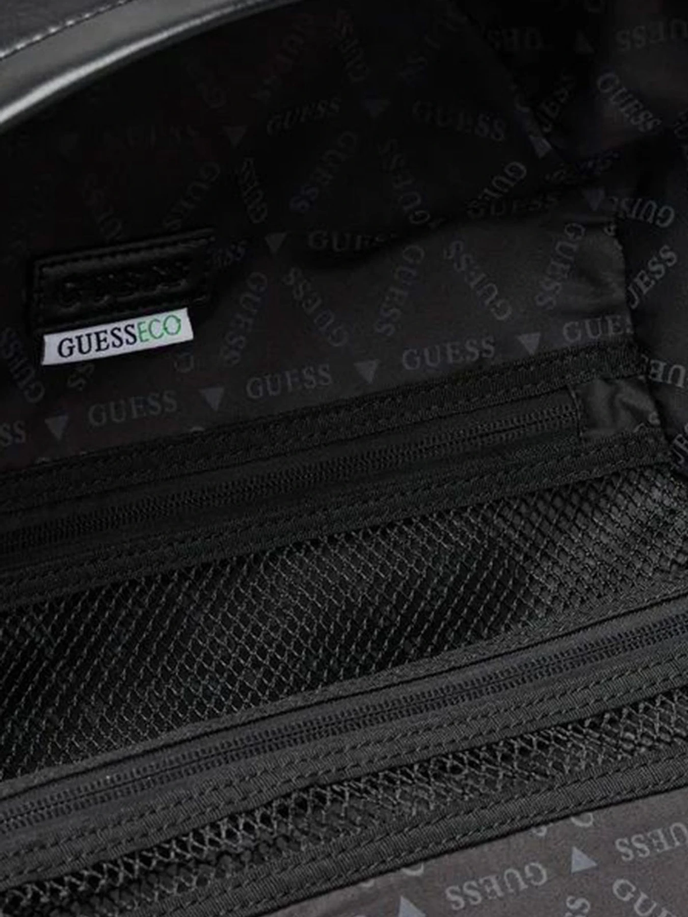 Рюкзаки GUESS модель HMBOCA.P5342;BLA Рюкзаки GUESS модель HMBOCA.P5342;BLA Фото