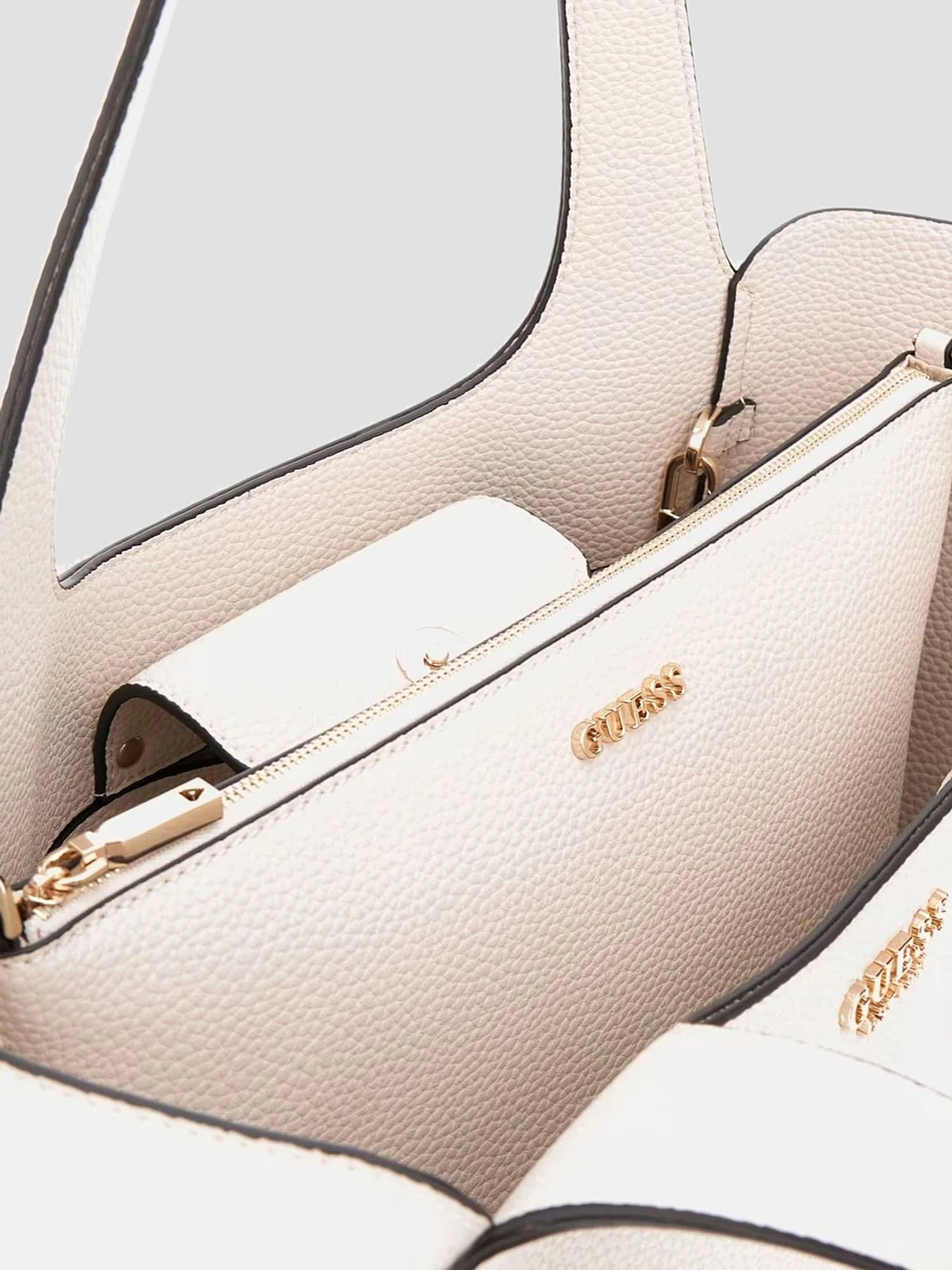 Сумки GUESS модель HWBG96.40220;BON Сумки GUESS модель HWBG96.40220;BON Фото