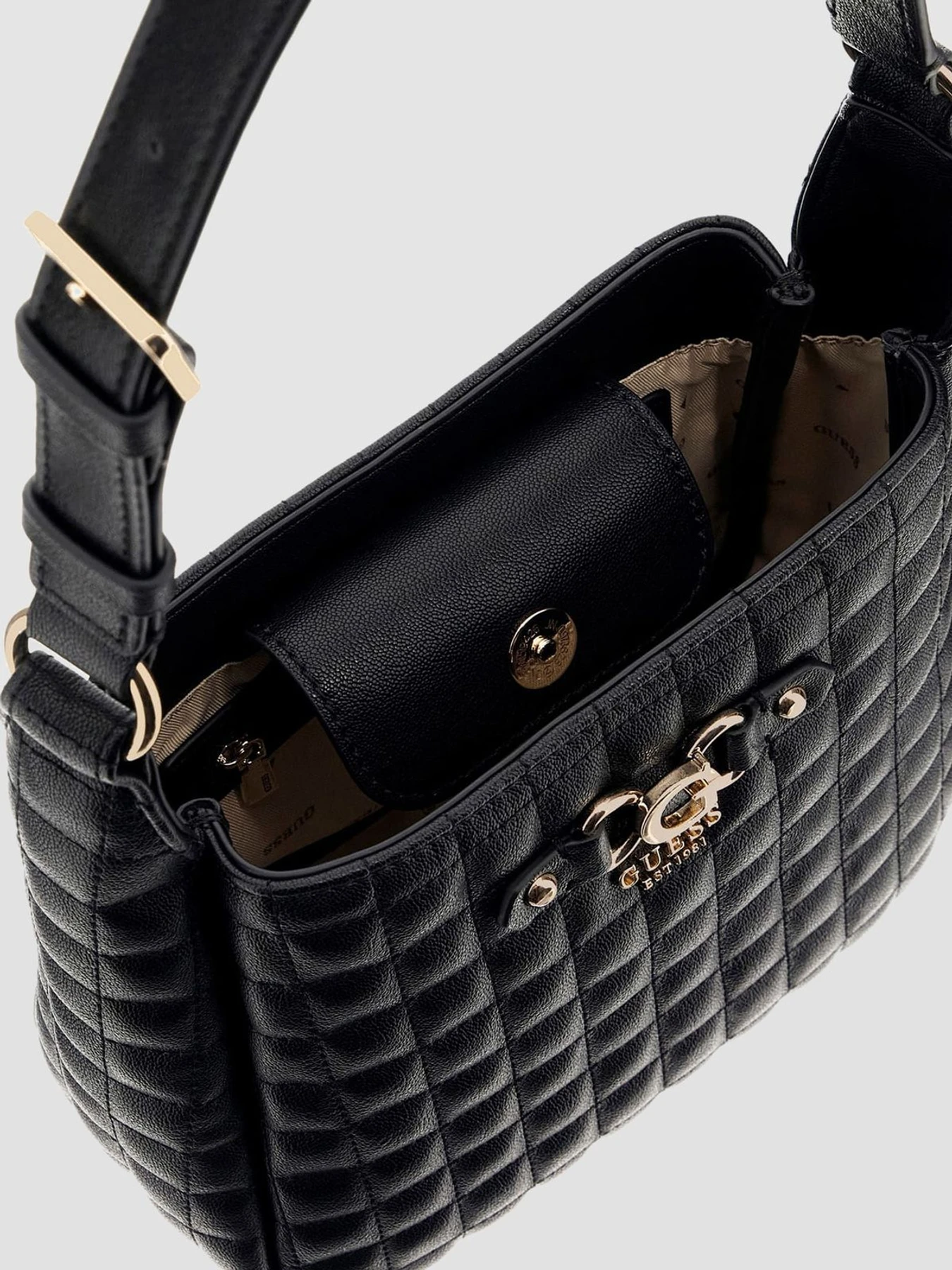 Сумки GUESS модель HWQG84.24010;BLA Фото
