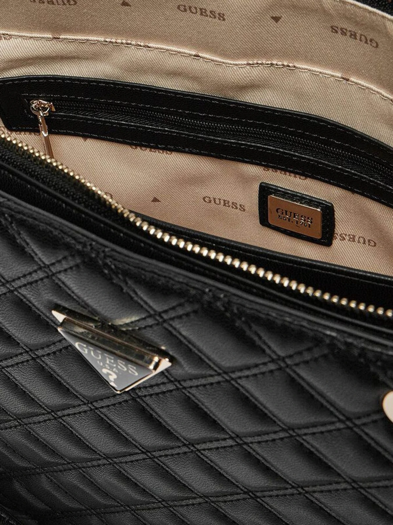 Сумки GUESS модель HWQG87.48240;BLA Фото