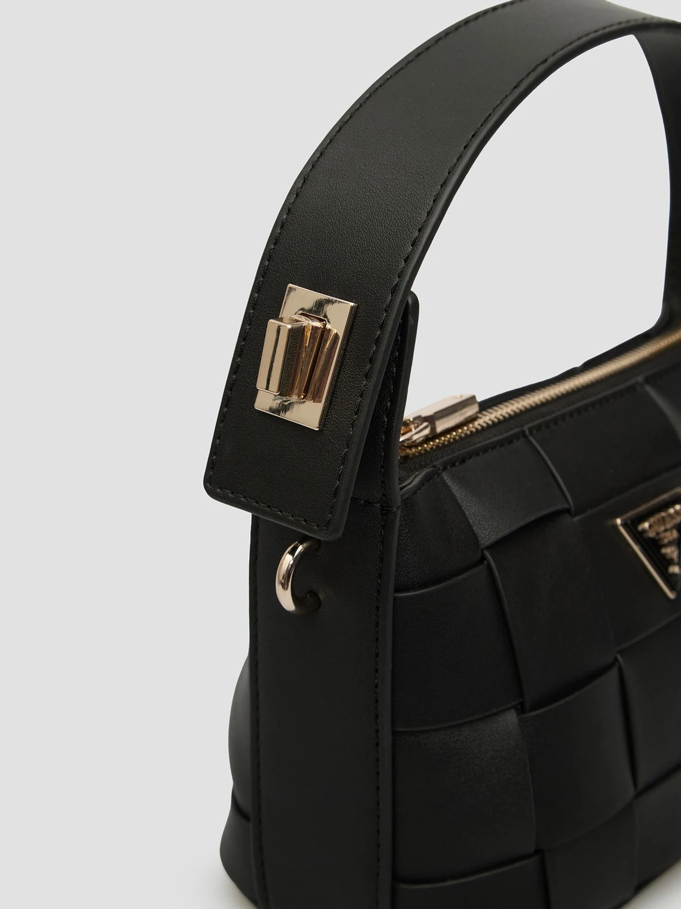 Сумки GUESS модель HWWG96.61720;BLA Сумки GUESS модель HWWG96.61720;BLA Фото