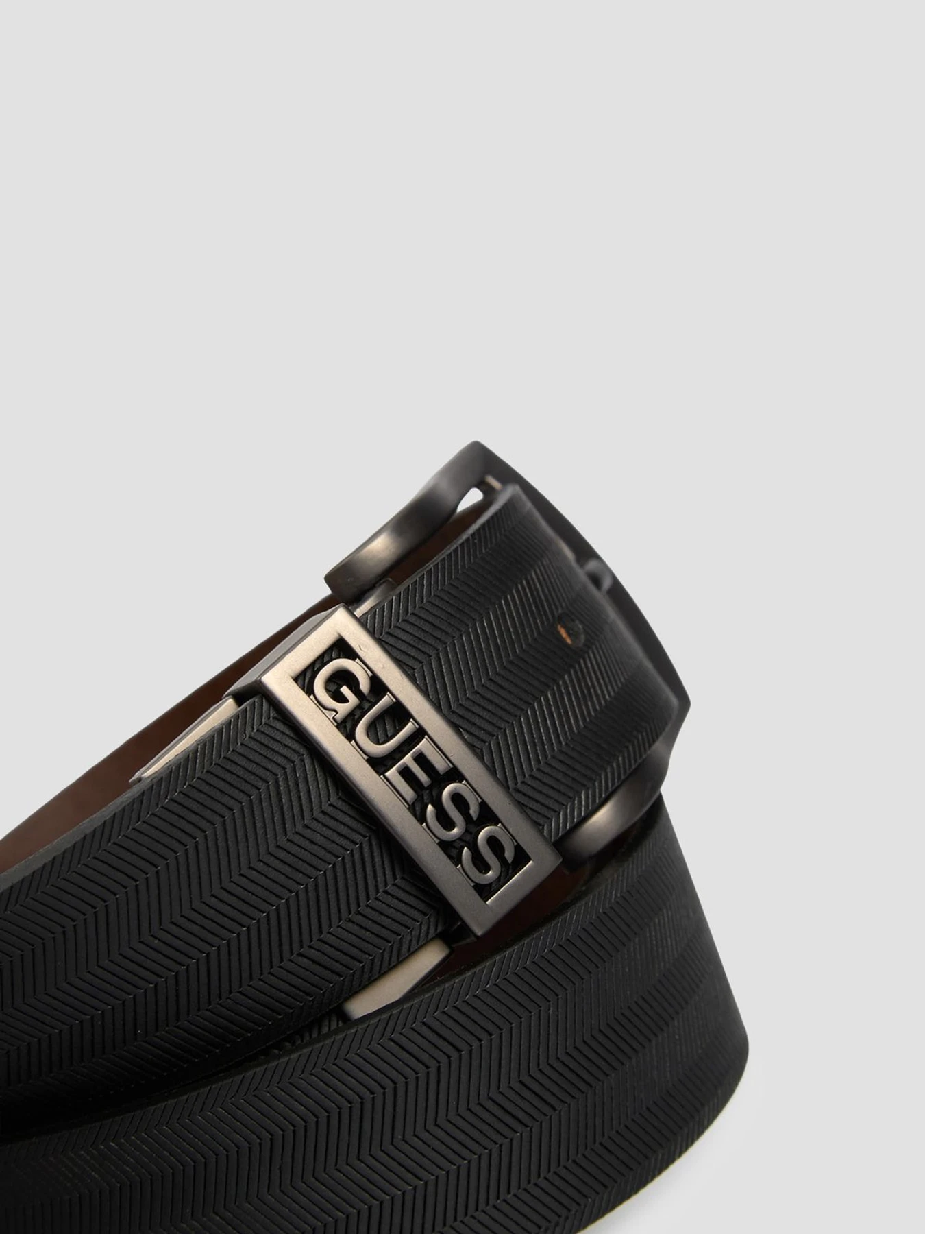 Ремни GUESS модель M5YZ13.L0WP0;JBLK Ремни GUESS модель M5YZ13.L0WP0;JBLK Фото