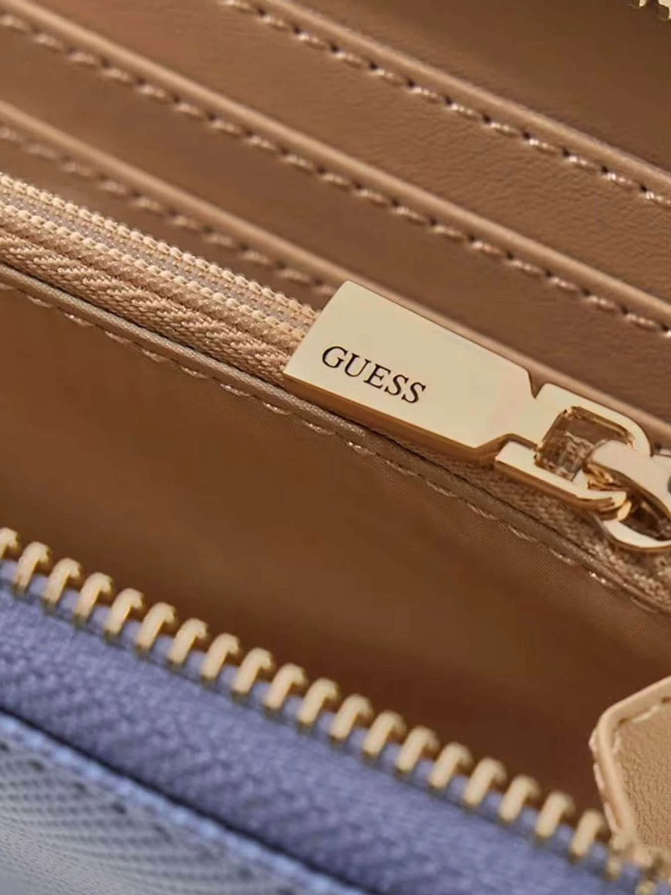 Кошельки GUESS модель SWZG74.59140;GBU Кошельки GUESS модель SWZG74.59140;GBU Фото