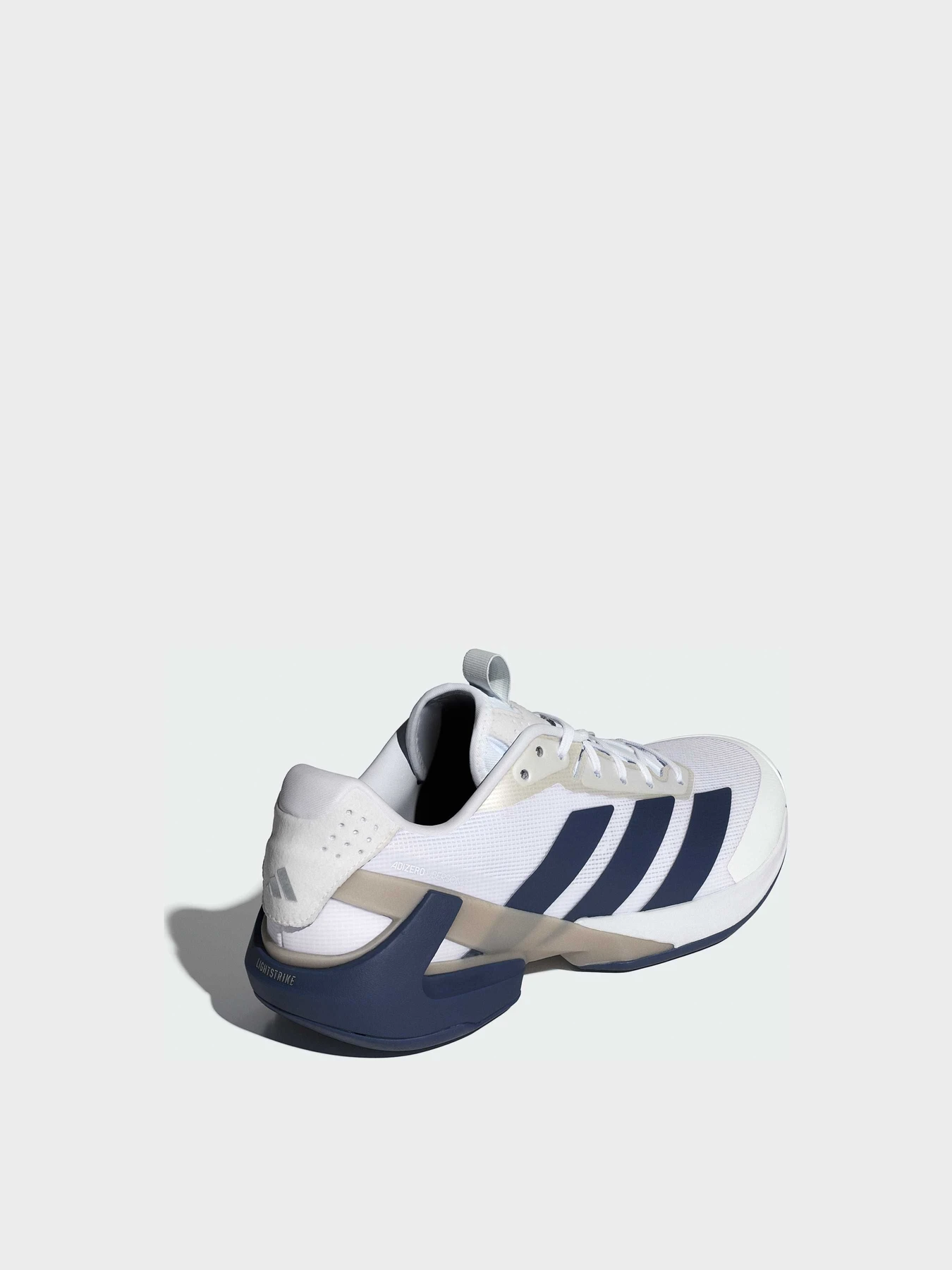 Кроссовки Adidas модель JR1736 Кроссовки Adidas модель JR1736 Фото