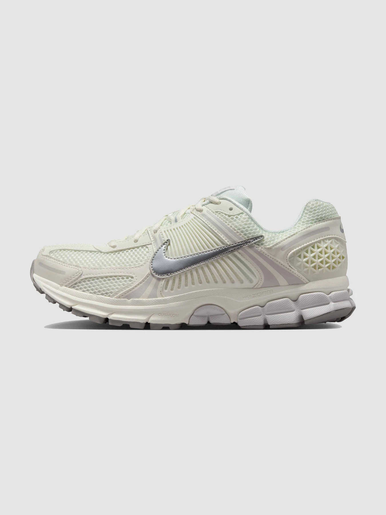 Кроссовки NIKE Zoom Vomero 5 модель FB9149-103 Кроссовки NIKE Zoom Vomero 5 модель FB9149-103 Фото