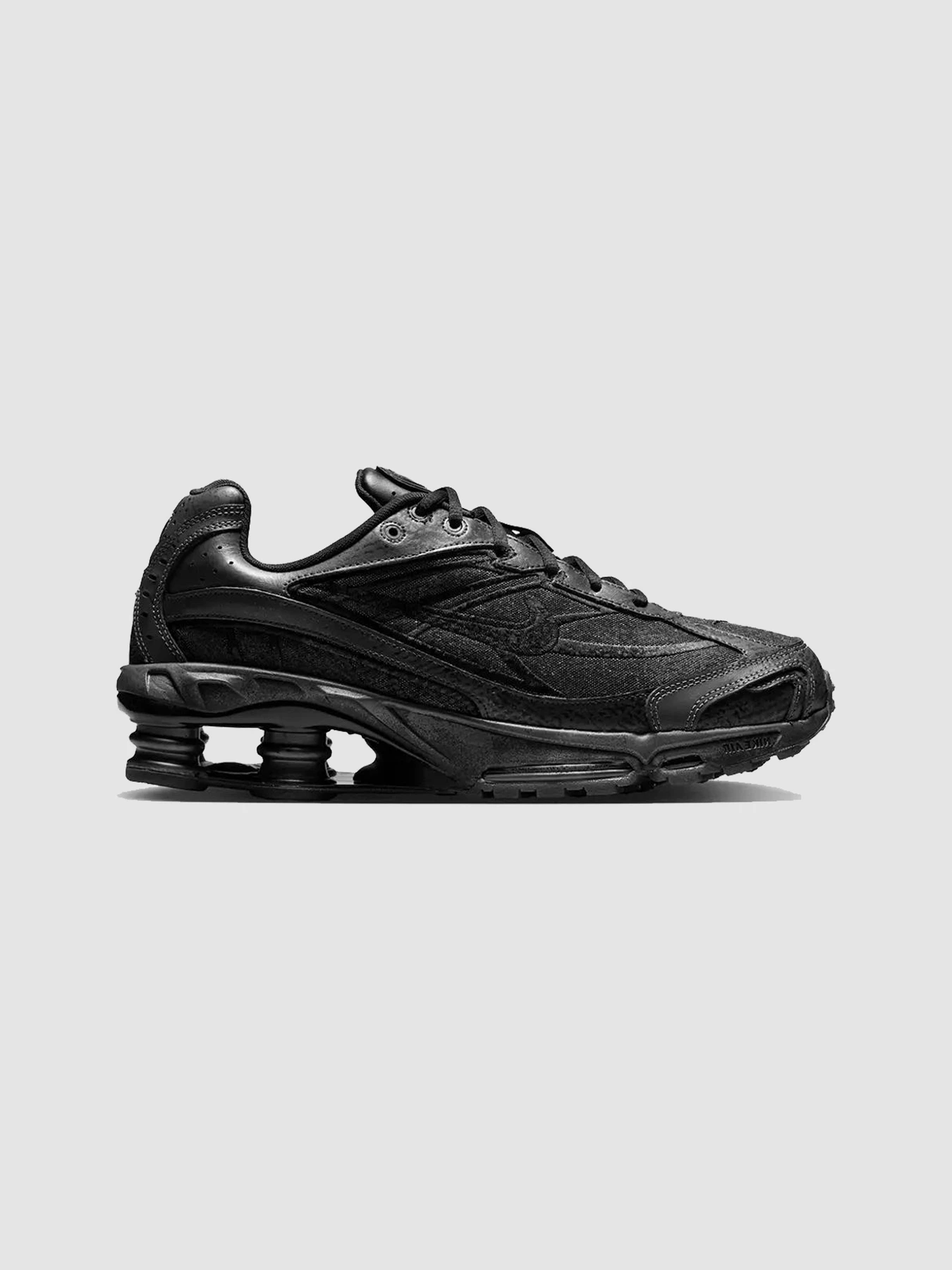 Кроссовки NIKE Shox Ride 2 модель IO8947-010 Кроссовки NIKE Shox Ride 2 модель IO8947-010 Фото
