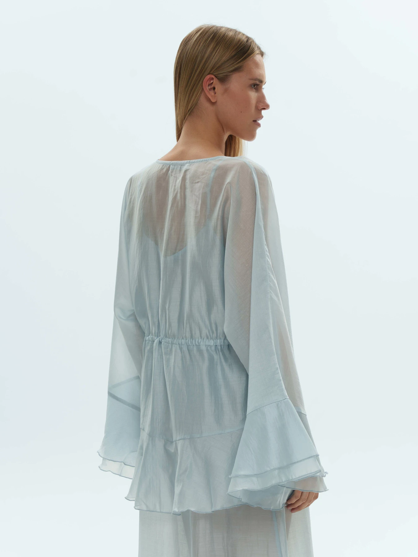 Костюмы Emmelie Delage MIRAGE модель o_KSTMIR-08 Костюмы Emmelie Delage MIRAGE модель o_KSTMIR-08 Фото