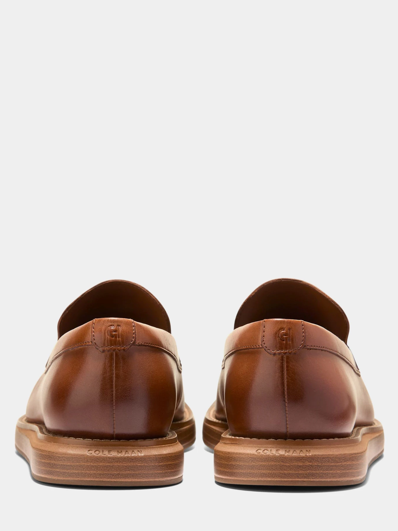 Туфли и лоферы Cole Haan модель C43809 Фото