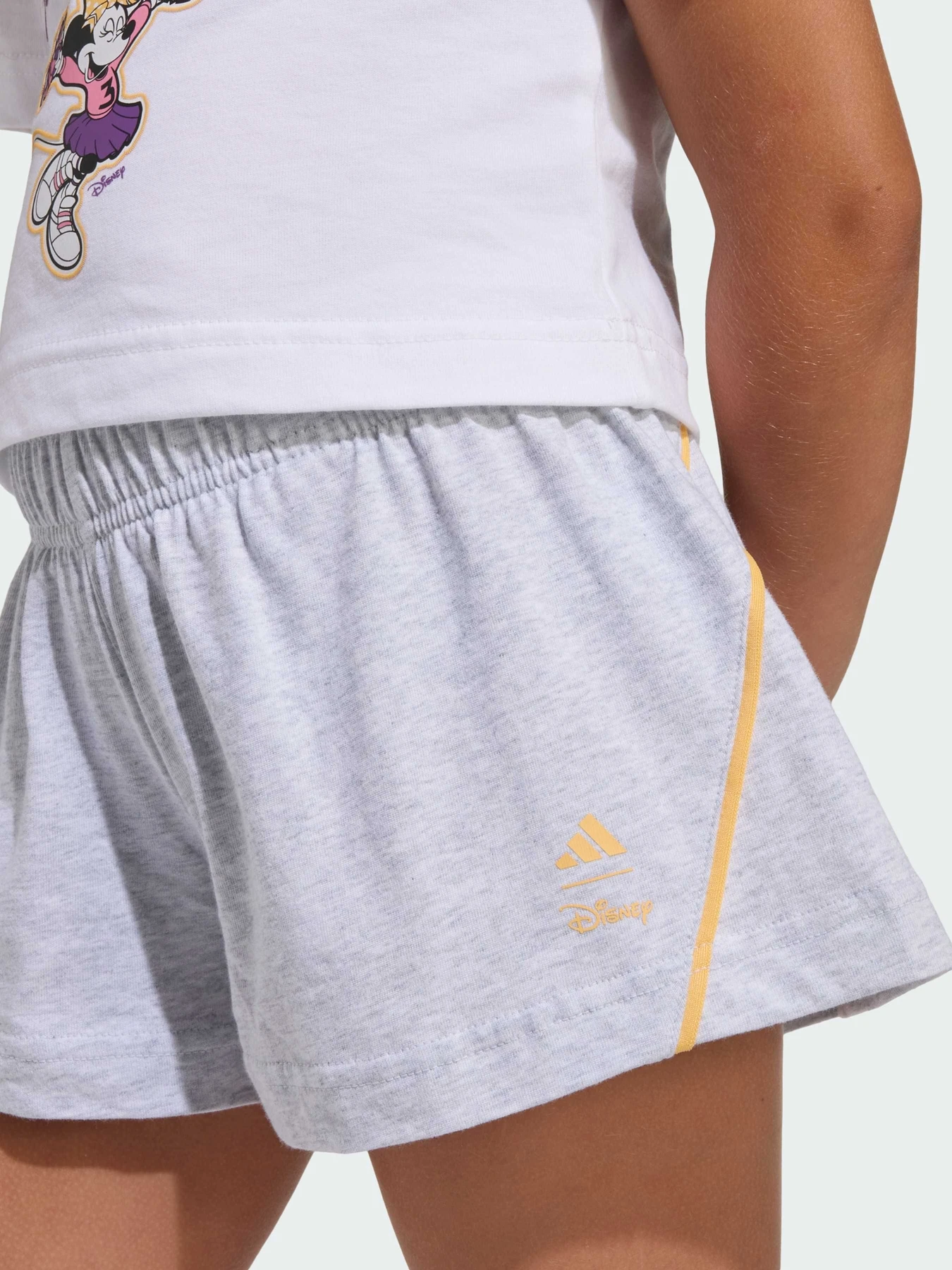 Костюми Adidas x Disney модель JZ3564 Костюми Adidas x Disney модель JZ3564 Фото