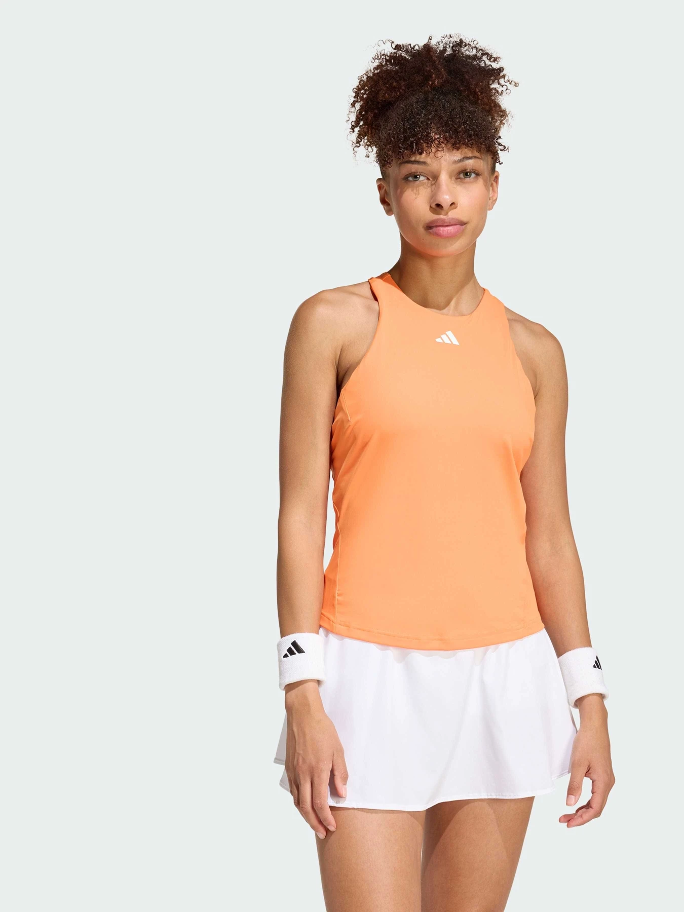 Футболки і поло Adidas модель KE8862 Футболки і поло Adidas модель KE8862 Фото