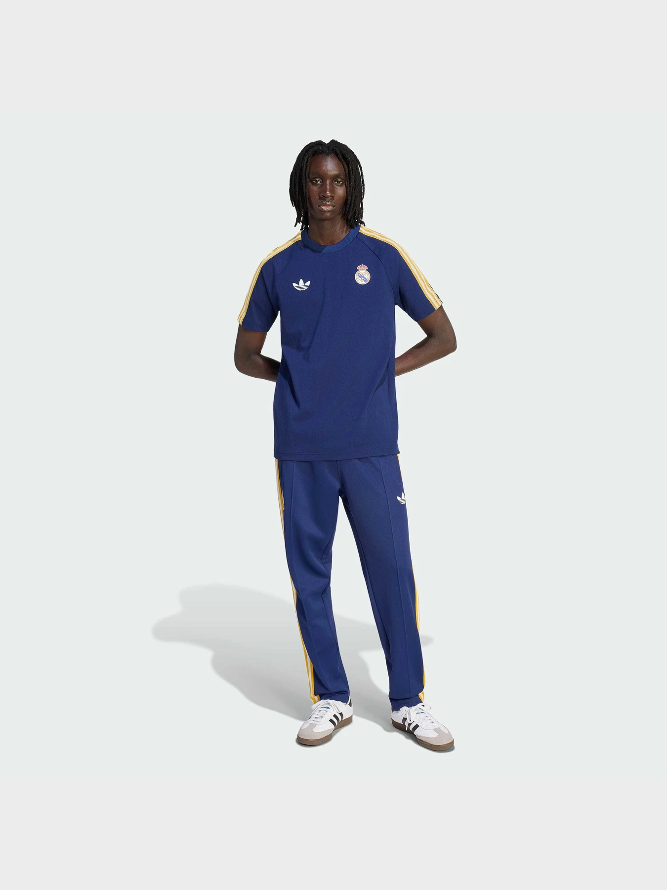 Брюки Adidas модель JZ9151 Брюки Adidas модель JZ9151 Фото