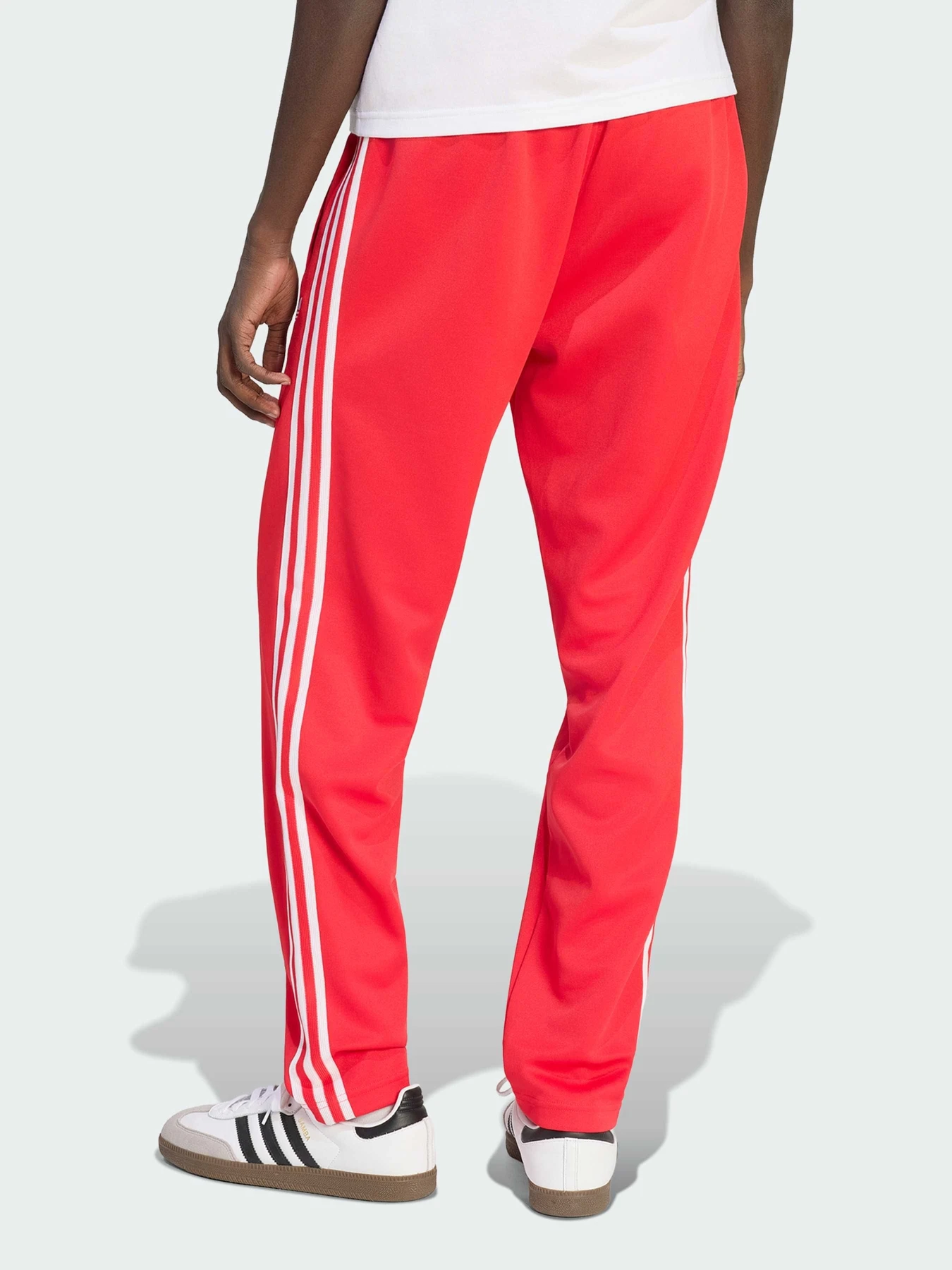 Брюки Adidas модель JZ0139 Брюки Adidas модель JZ0139 Фото