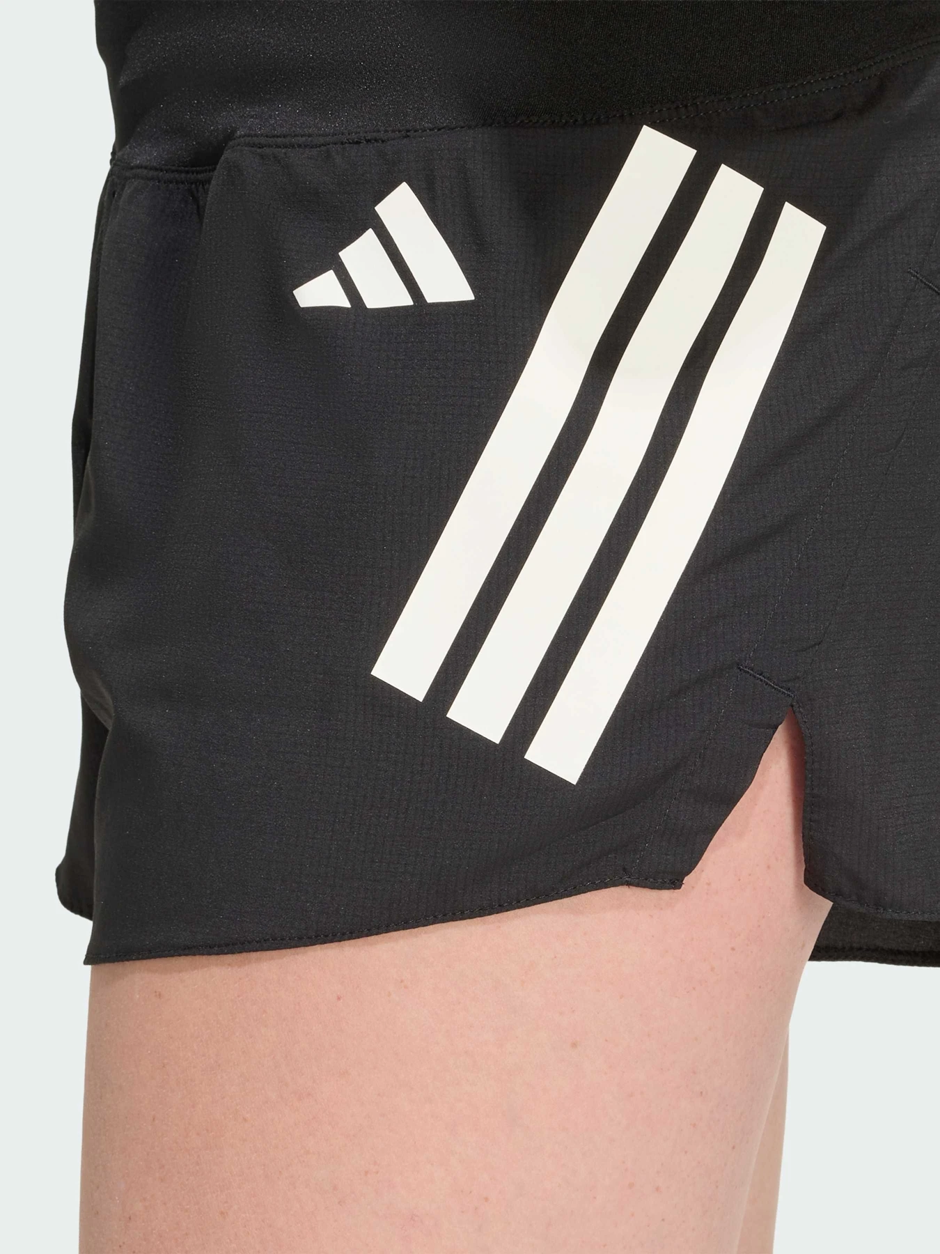 Шорты Adidas модель KD3875 Шорты Adidas модель KD3875 Фото
