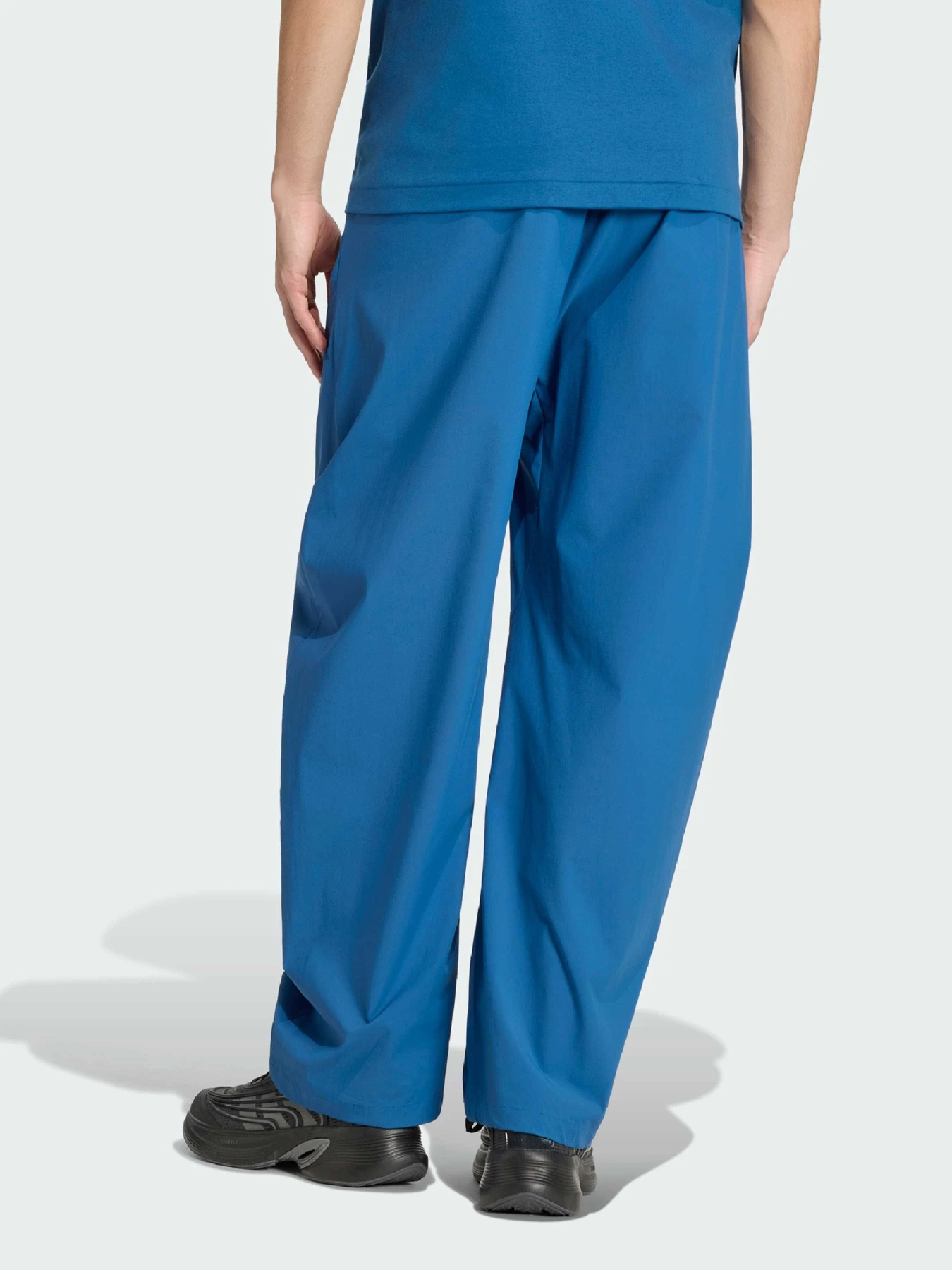 Брюки Adidas ZNE модель KF0577 Брюки Adidas ZNE модель KF0577 Фото
