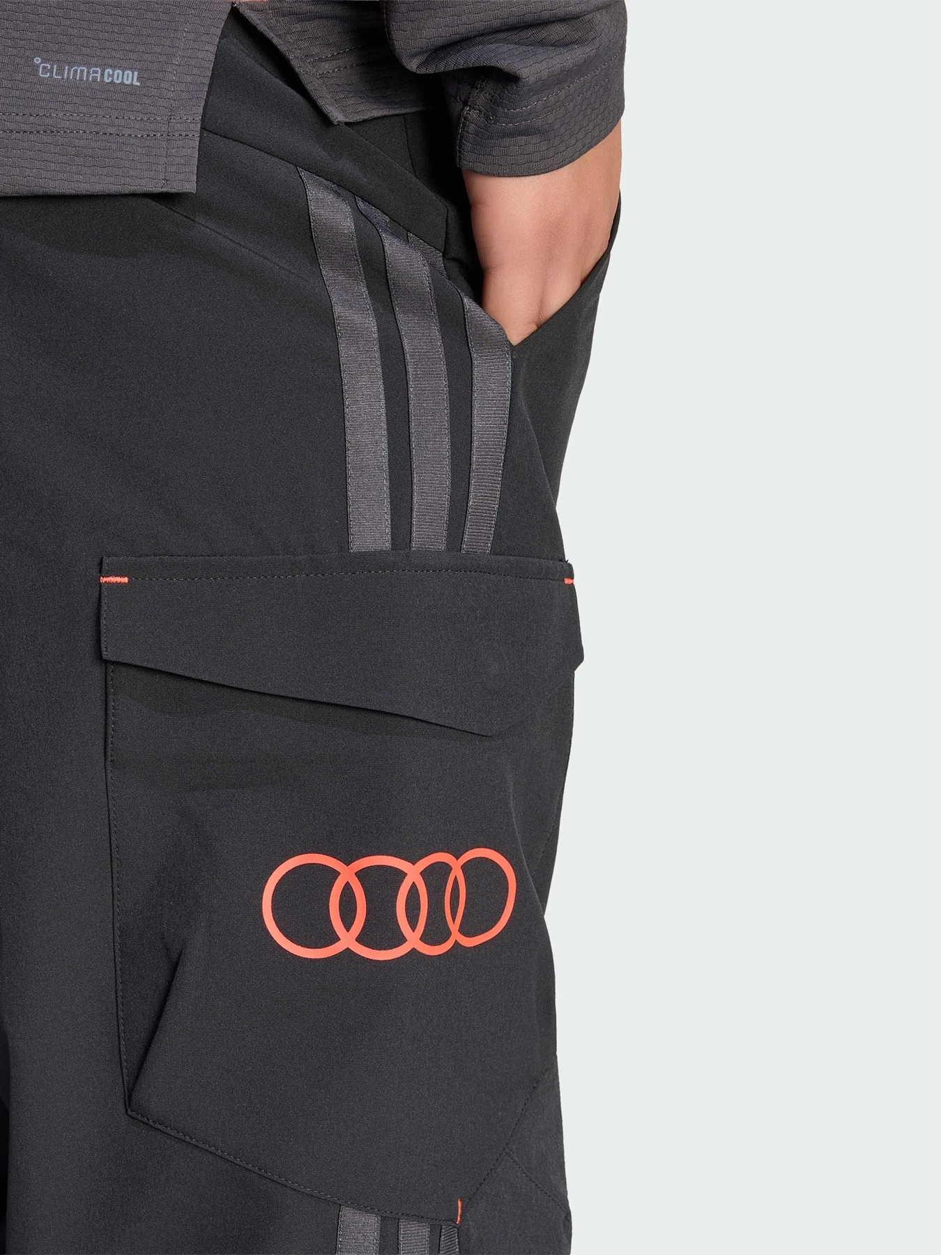 Брюки Adidas модель KE9098 Брюки Adidas модель KE9098 Фото