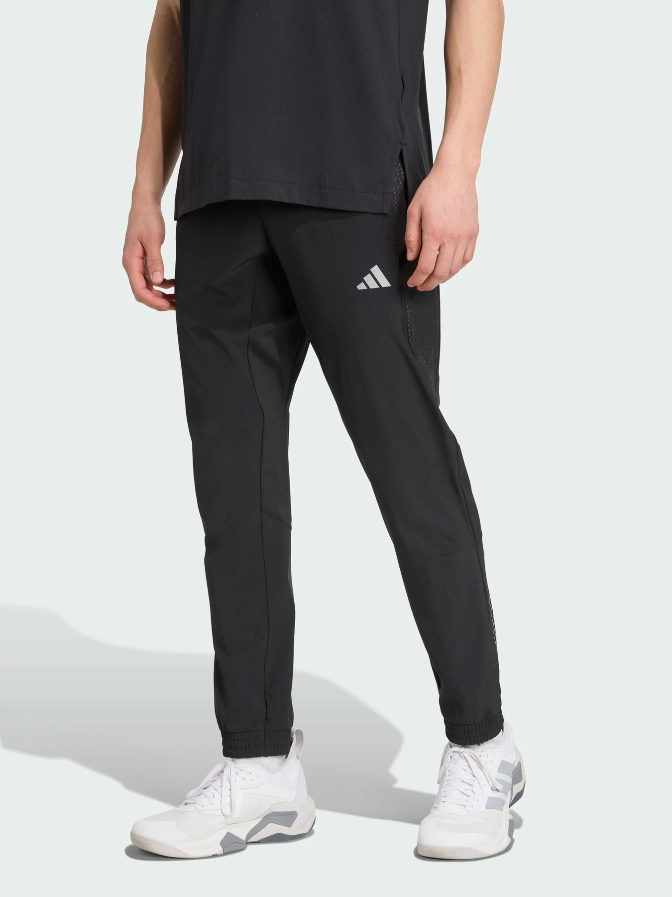 Брюки Adidas модель JM8135 Брюки Adidas модель JM8135 Фото