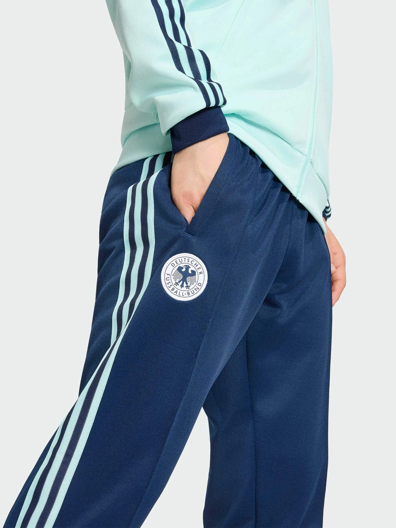 Штани Adidas модель JZ9341 Фото