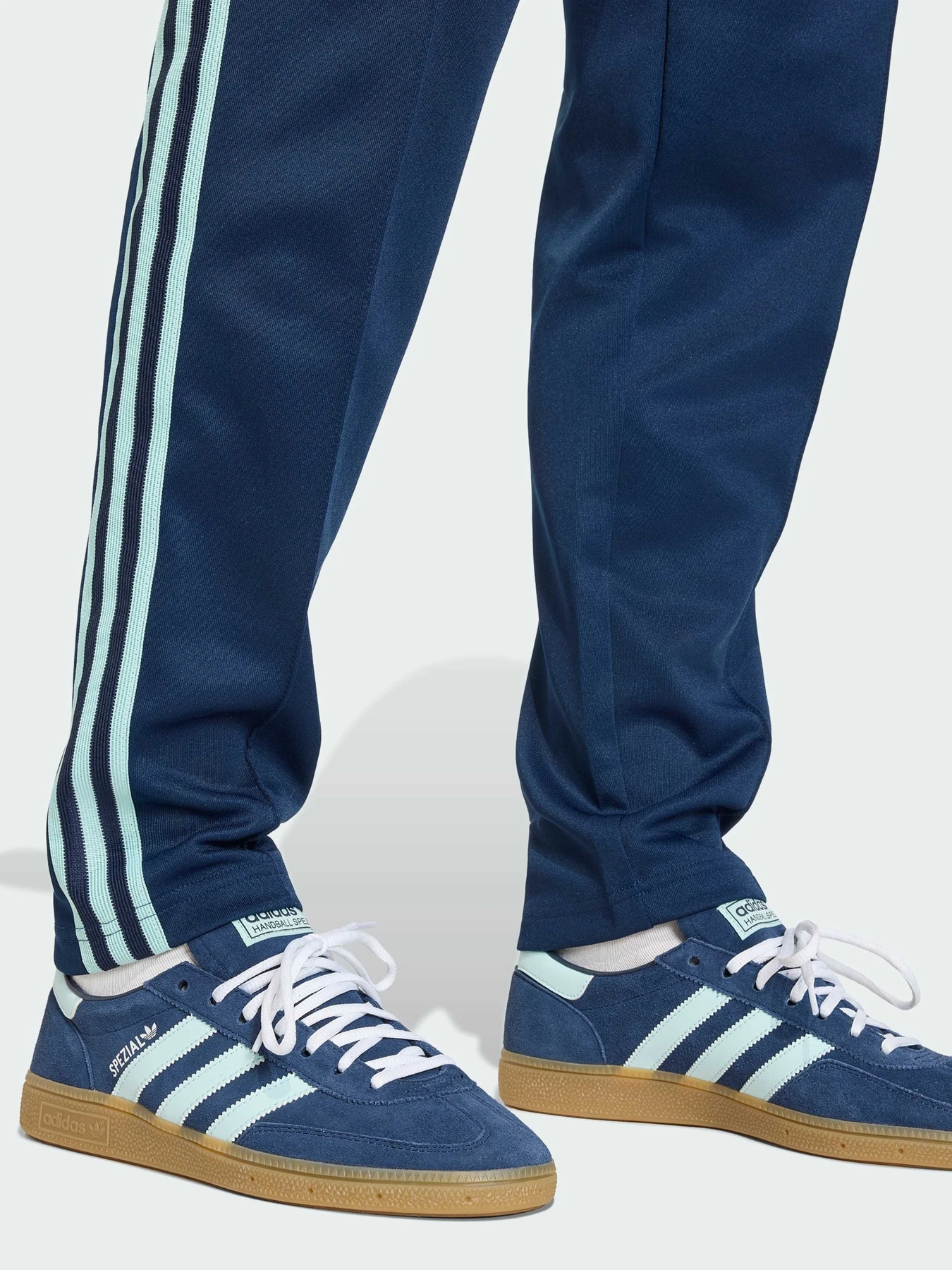 Штани Adidas модель JZ9341 Фото