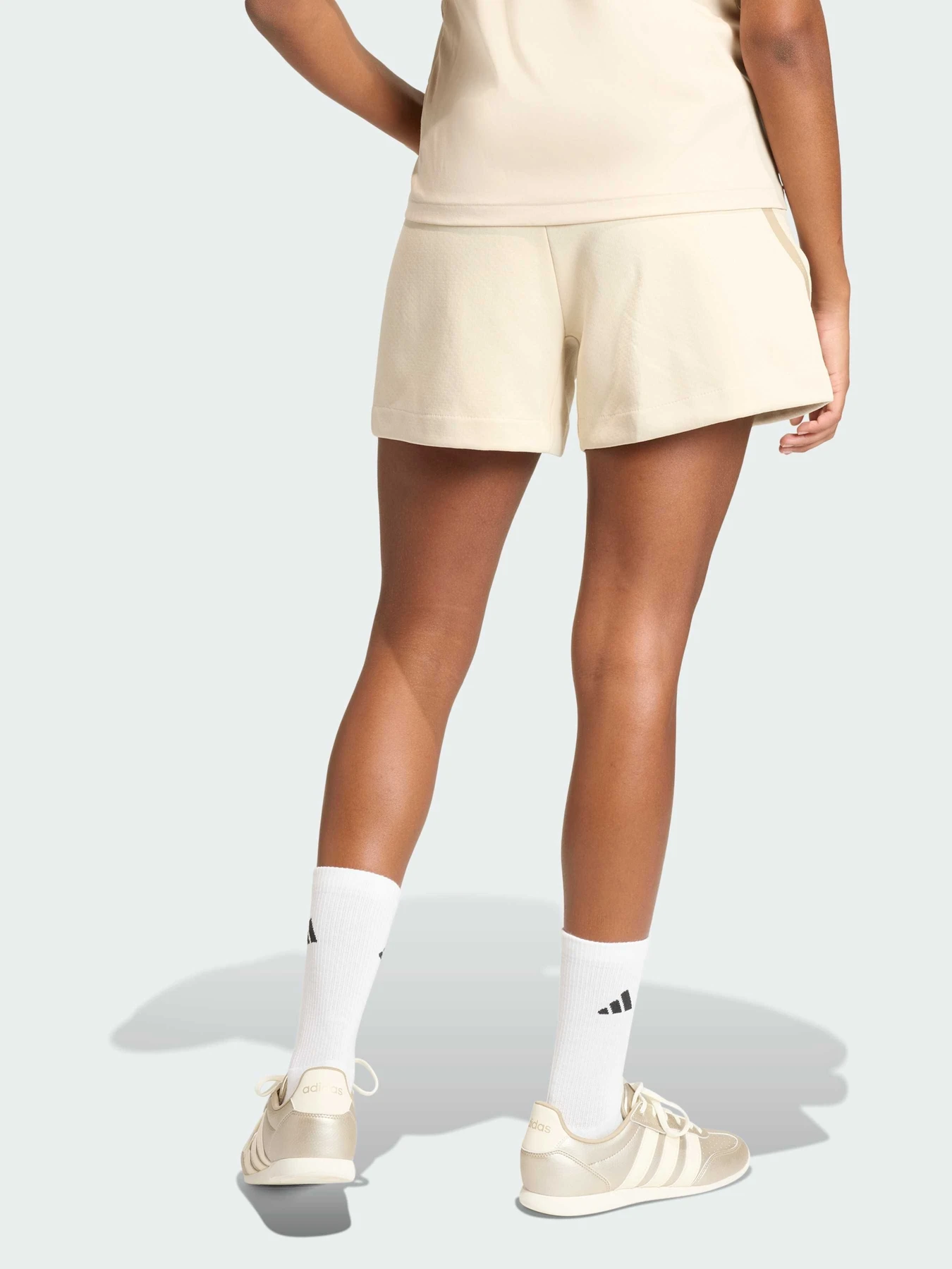 Шорты Adidas ZNE модель KC7725 Шорты Adidas ZNE модель KC7725 Фото