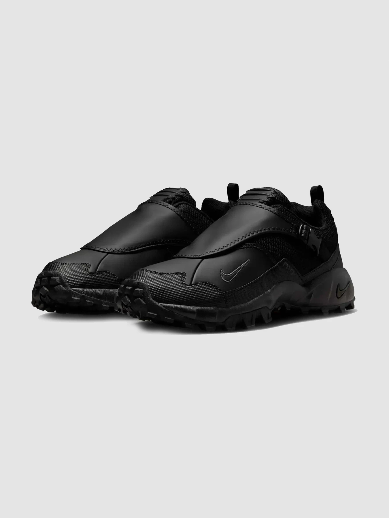 Кроссовки NIKE Acg Phassad "Triple Black" модель HM7133-002 Кроссовки NIKE Acg Phassad "Triple Black" модель HM7133-002 Фото