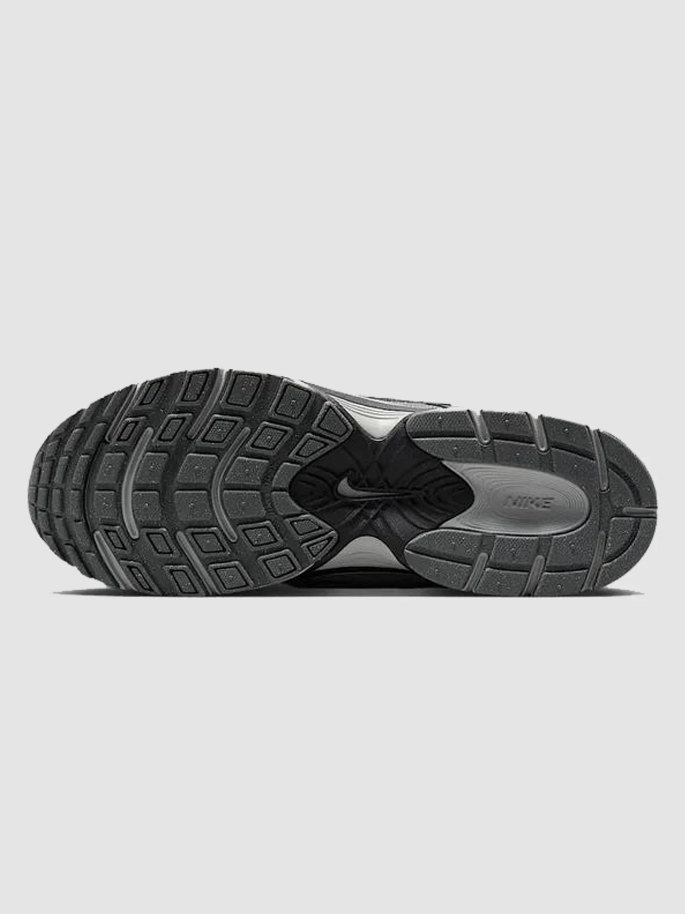 Кросівки NIKE V5 Rnr Se Grey модель IM6769-068 Кросівки NIKE V5 Rnr Se Grey модель IM6769-068 Фото