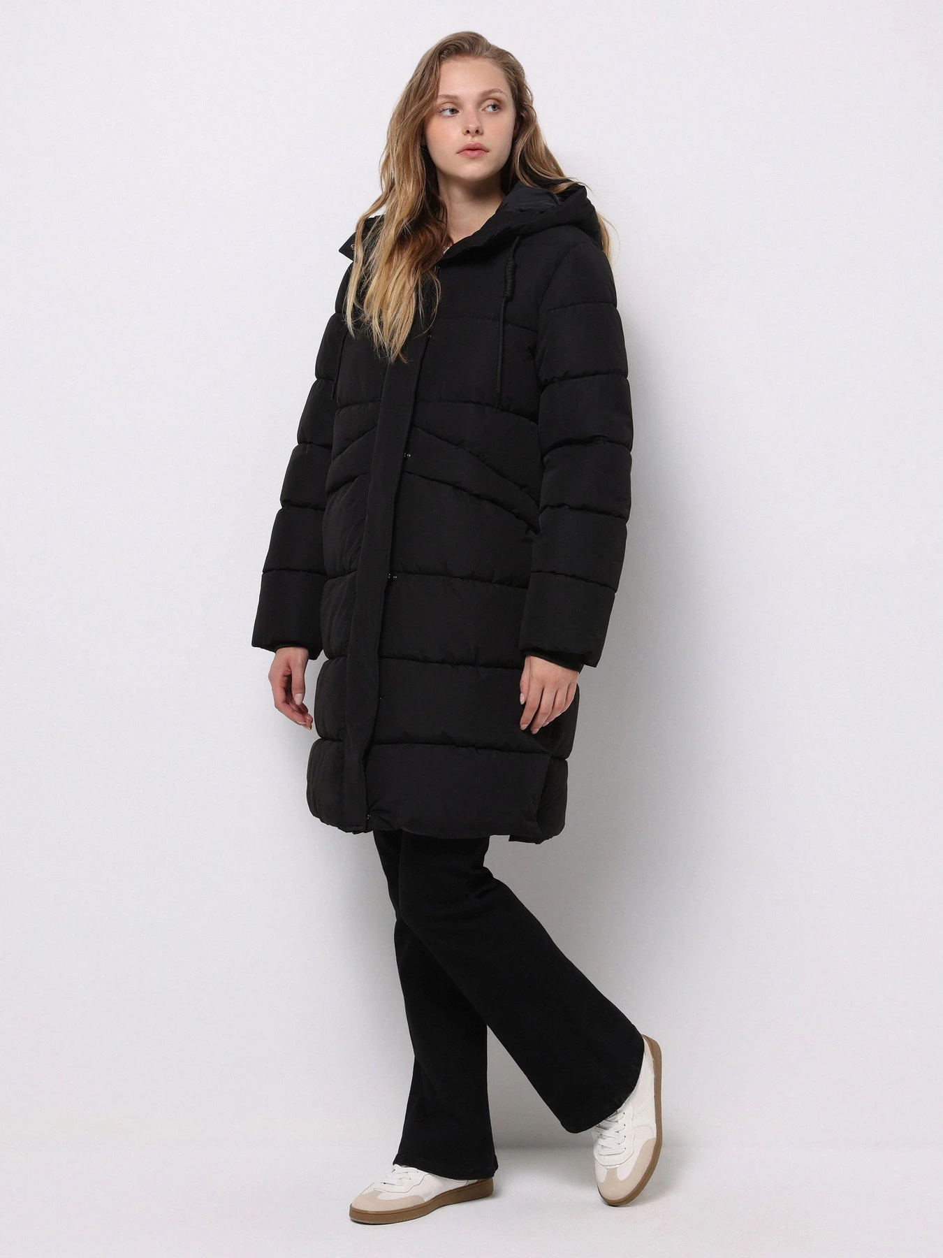 Куртки та дублянки Colin’s модель CL1075972_Q1.V1_BLK Куртки та дублянки Colin’s модель CL1075972_Q1.V1_BLK Фото