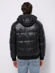Куртки и дубленки Colin’s модель CL1076392_Q1.V1_BLK Фото