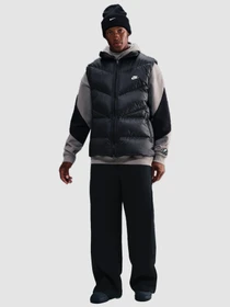 Куртки та дублянки NIKE Windrunner Statement Down Gilet модель HV1480-010 Фото