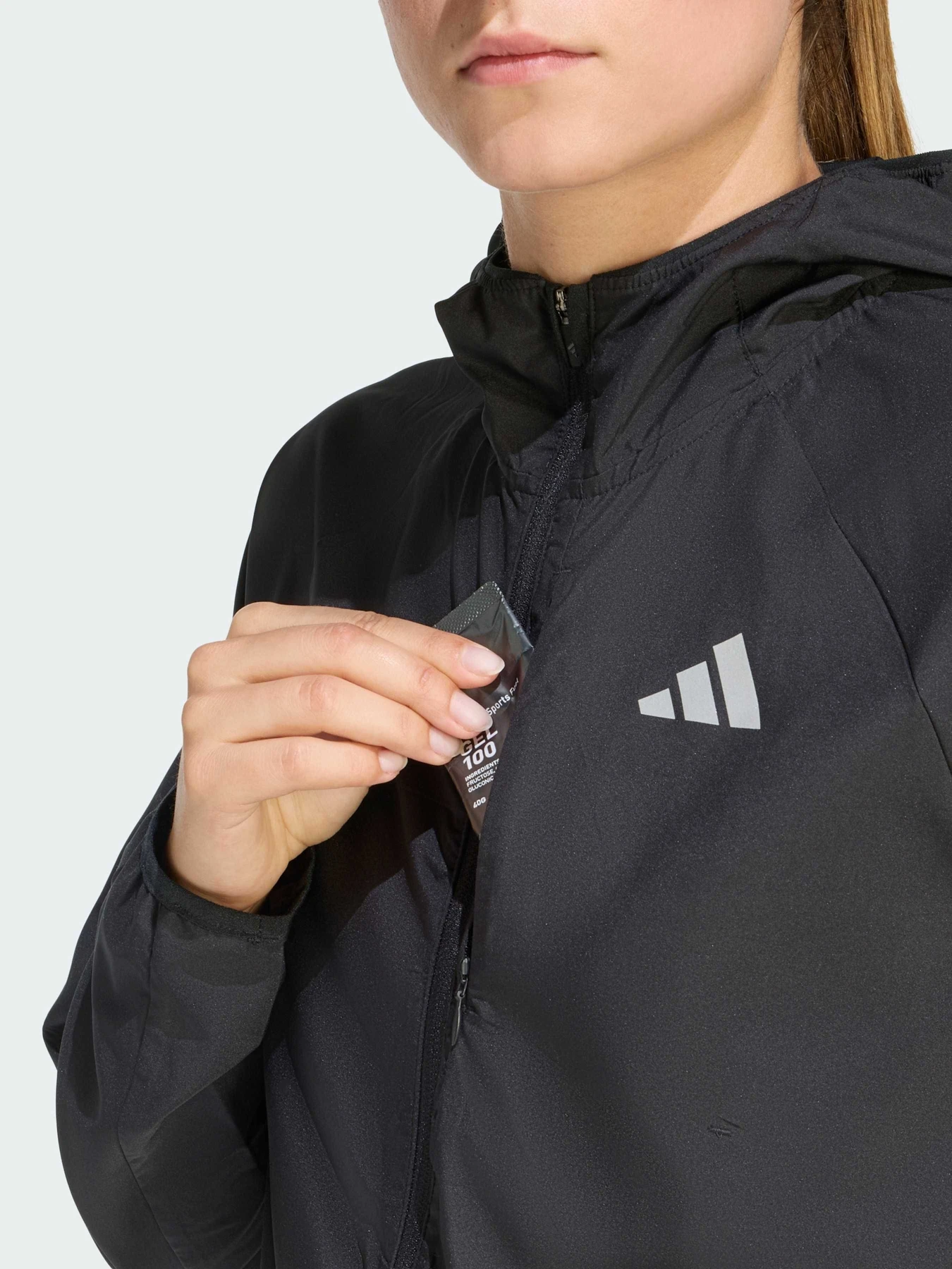 Куртки и дубленки Adidas Adidas Essentials модель KA4339 Фото