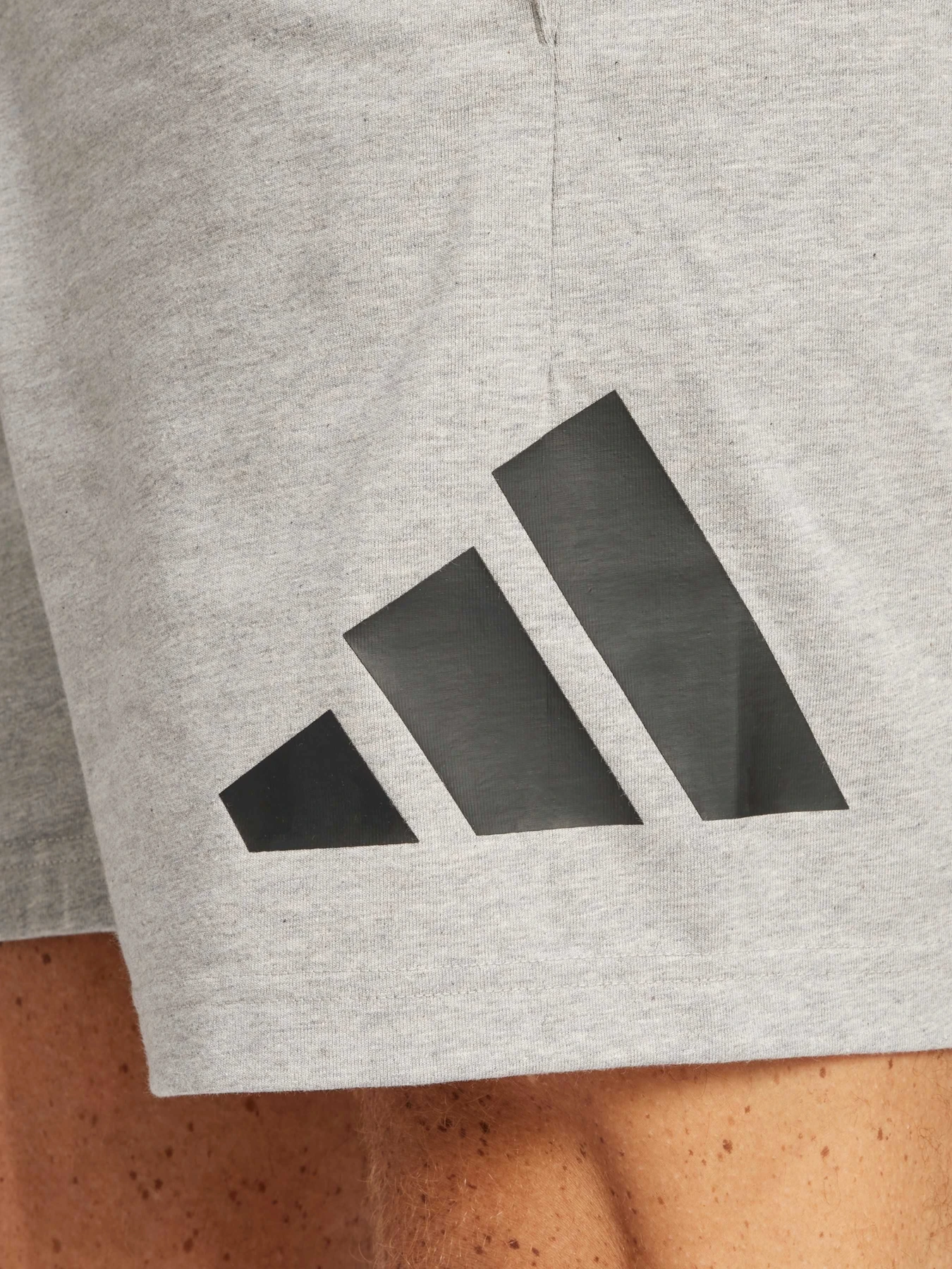 Шорты Adidas Adidas Essentials модель IS6908 Шорты Adidas Adidas Essentials модель IS6908 Фото