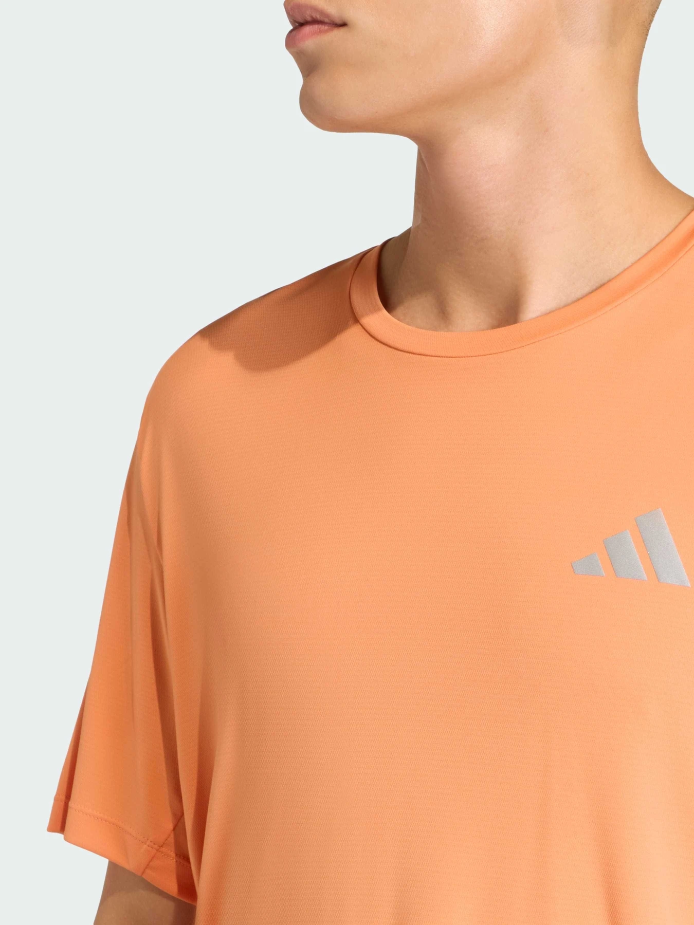 Футболки і поло Adidas Adidas Essentials модель KB5964 Футболки і поло Adidas Adidas Essentials модель KB5964 Фото