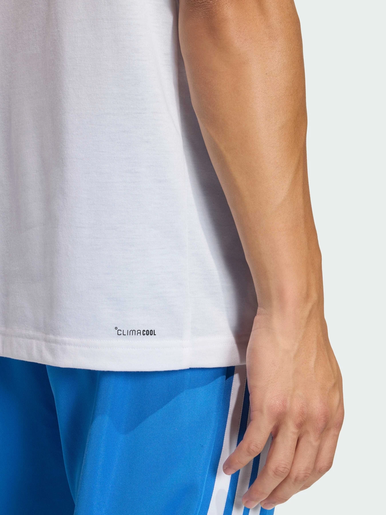 Футболки і поло Adidas Adidas Essentials модель KD5477 Футболки і поло Adidas Adidas Essentials модель KD5477 Фото