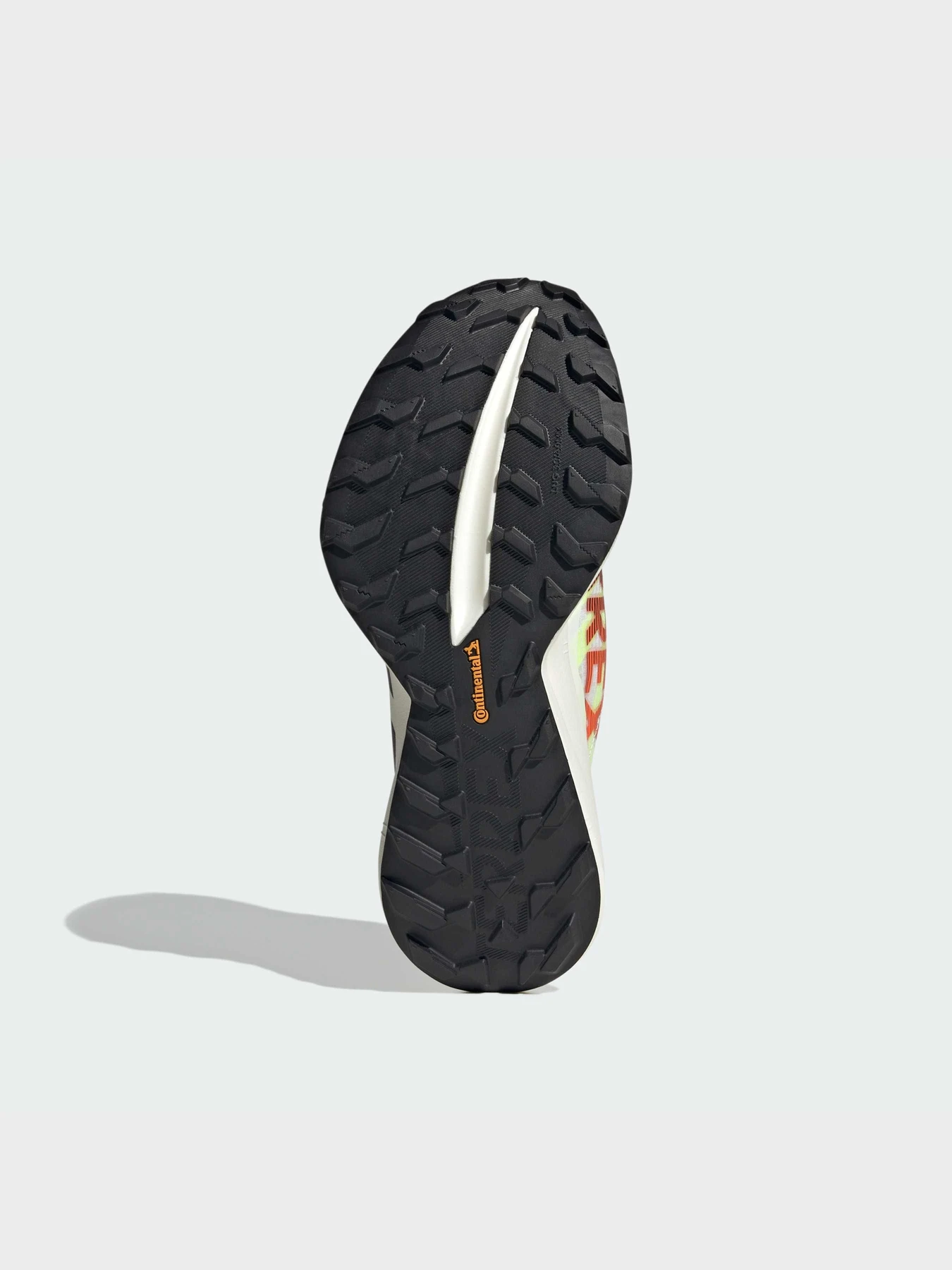 Кроссовки Adidas Terrex модель JR9110 Кроссовки Adidas Terrex модель JR9110 Фото