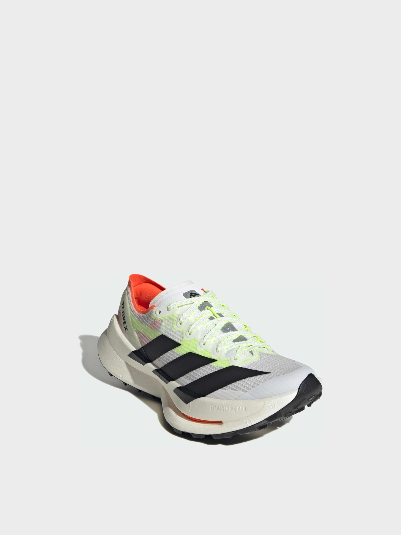 Кроссовки Adidas Terrex модель JR9110 Кроссовки Adidas Terrex модель JR9110 Фото
