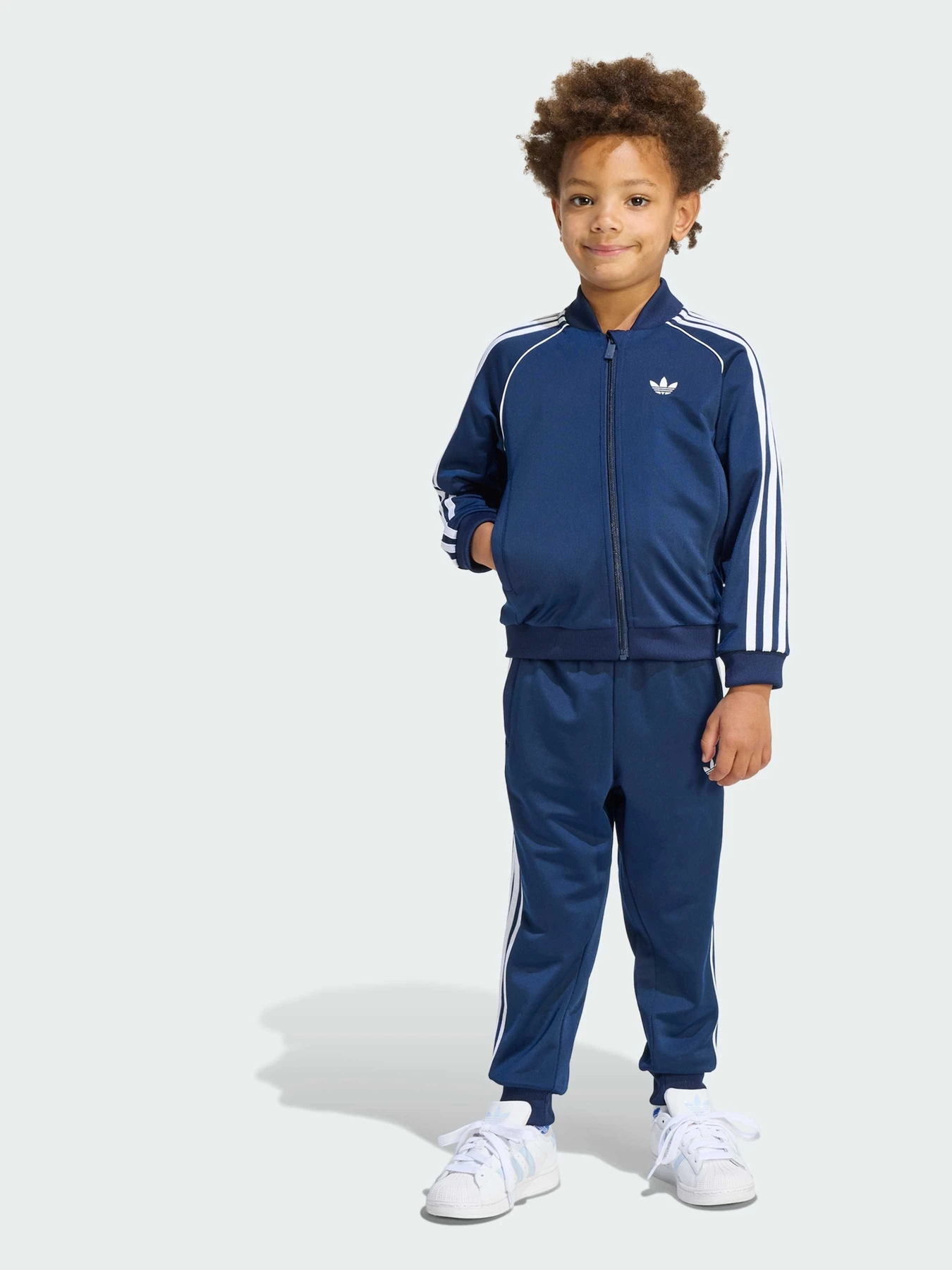 Костюмы Adidas Adicolor модель KD5744 Костюмы Adidas Adicolor модель KD5744 Фото