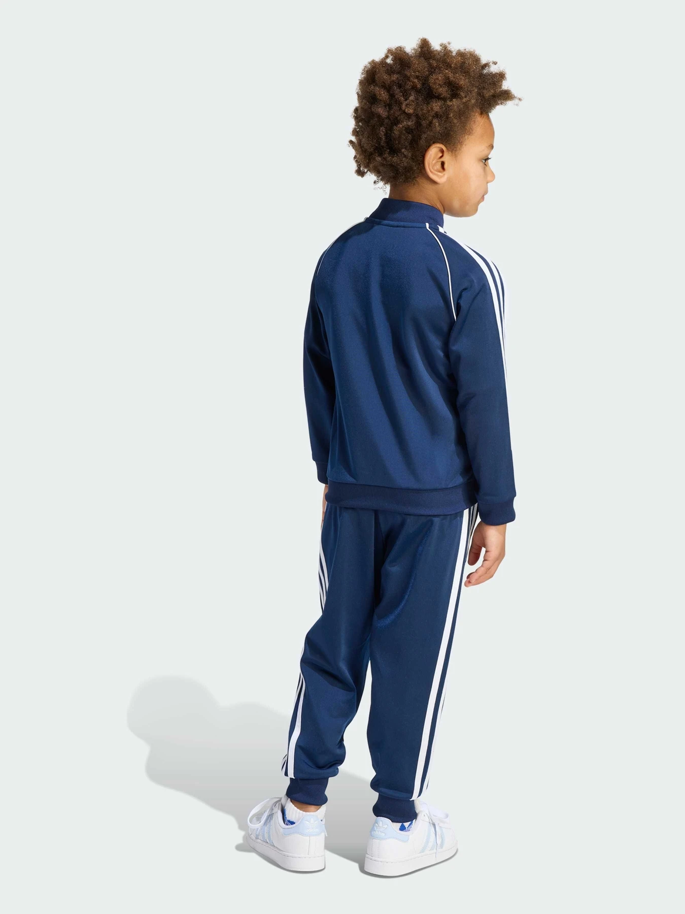 Костюмы Adidas Adicolor модель KD5744 Костюмы Adidas Adicolor модель KD5744 Фото