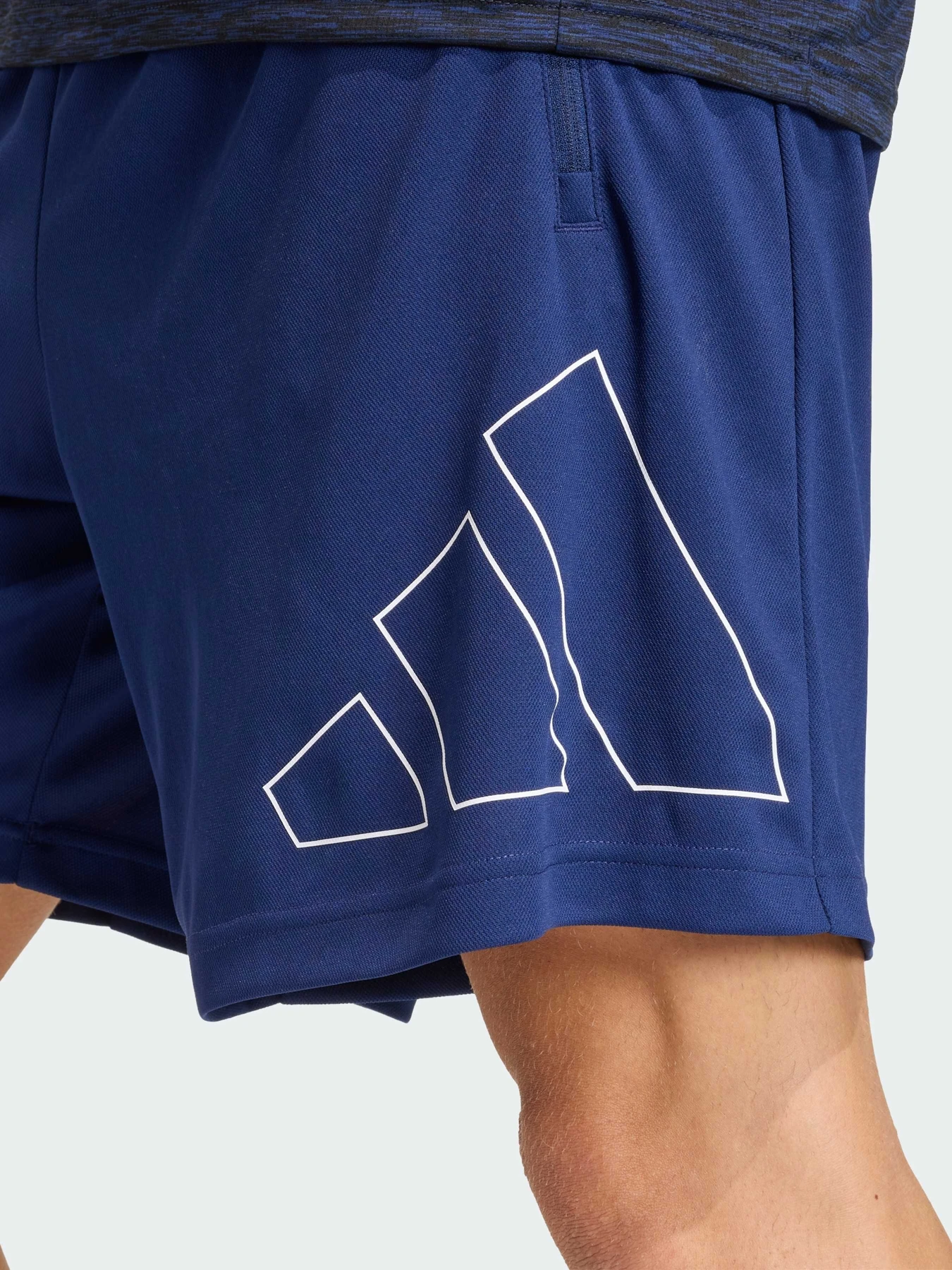 Шорты Adidas Adidas Essentials модель KC8116 Шорты Adidas Adidas Essentials модель KC8116 Фото