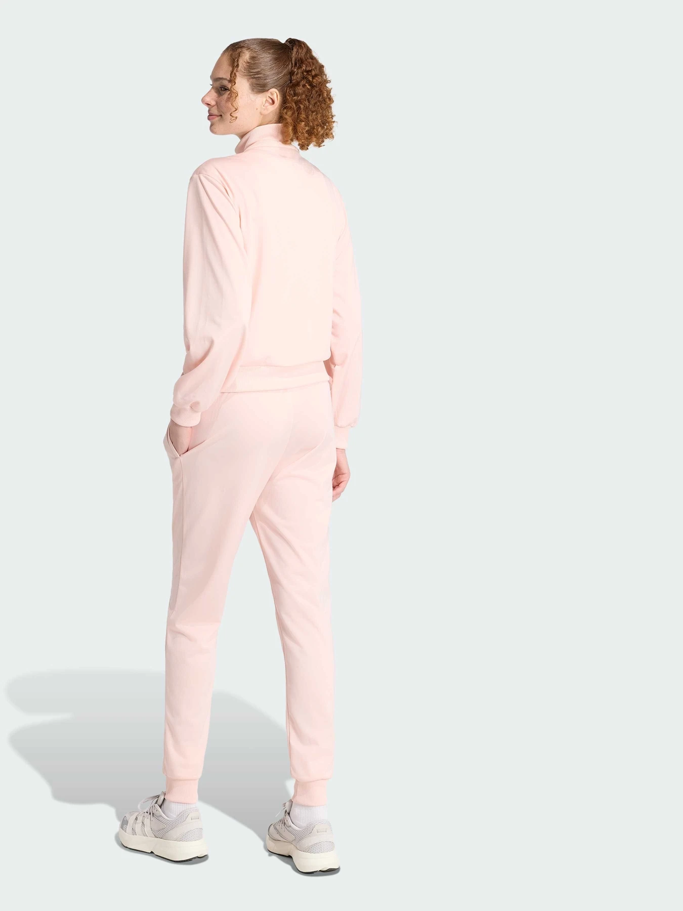 Костюмы Adidas Adidas Essentials модель KB8462 Фото