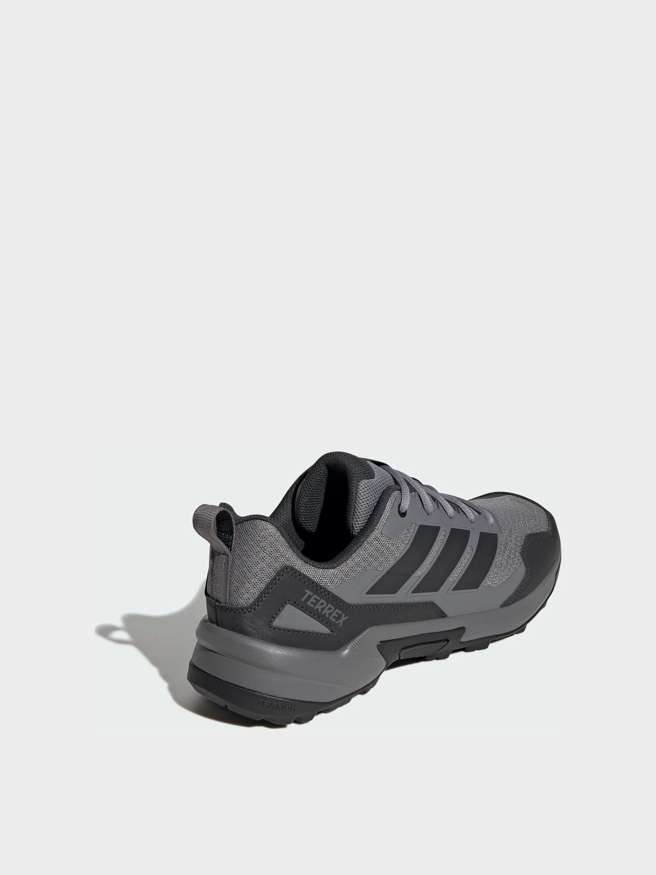 Кроссовки Adidas модель JR4003 Кроссовки Adidas модель JR4003 Фото