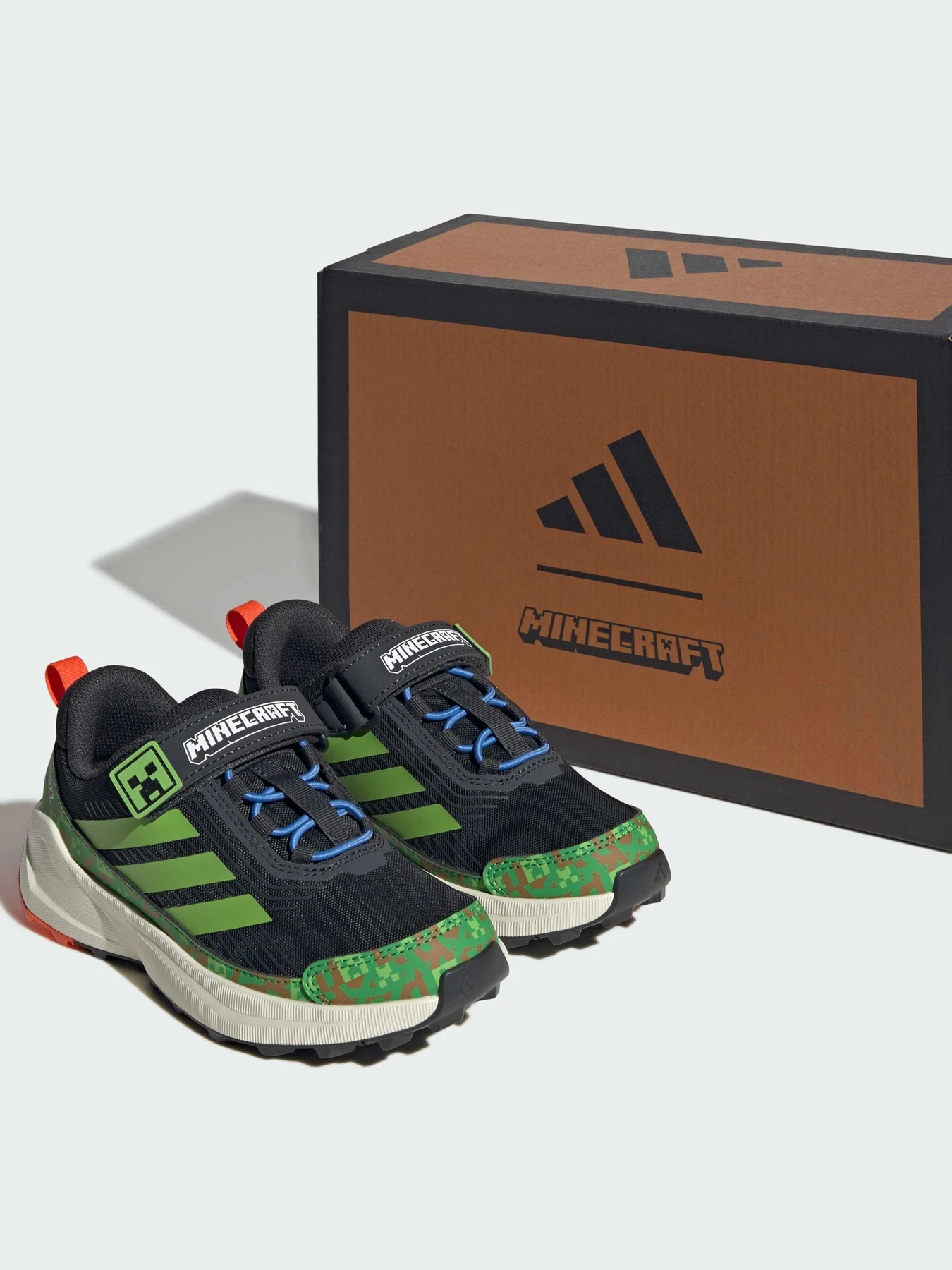 Кроссовки Adidas модель JQ9377 Фото