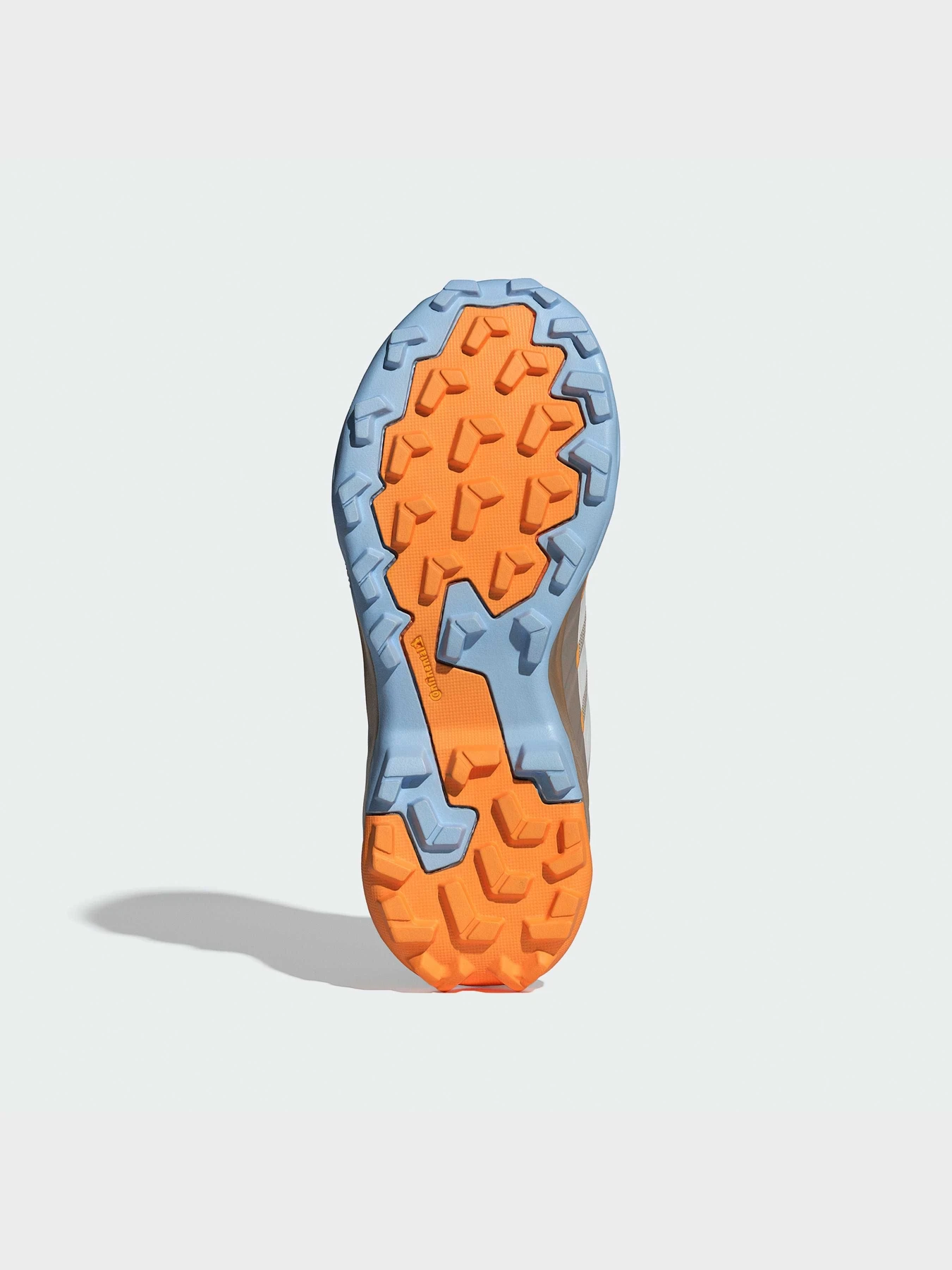 Кросівки Adidas Terrex модель JR3986 Кросівки Adidas Terrex модель JR3986 Фото