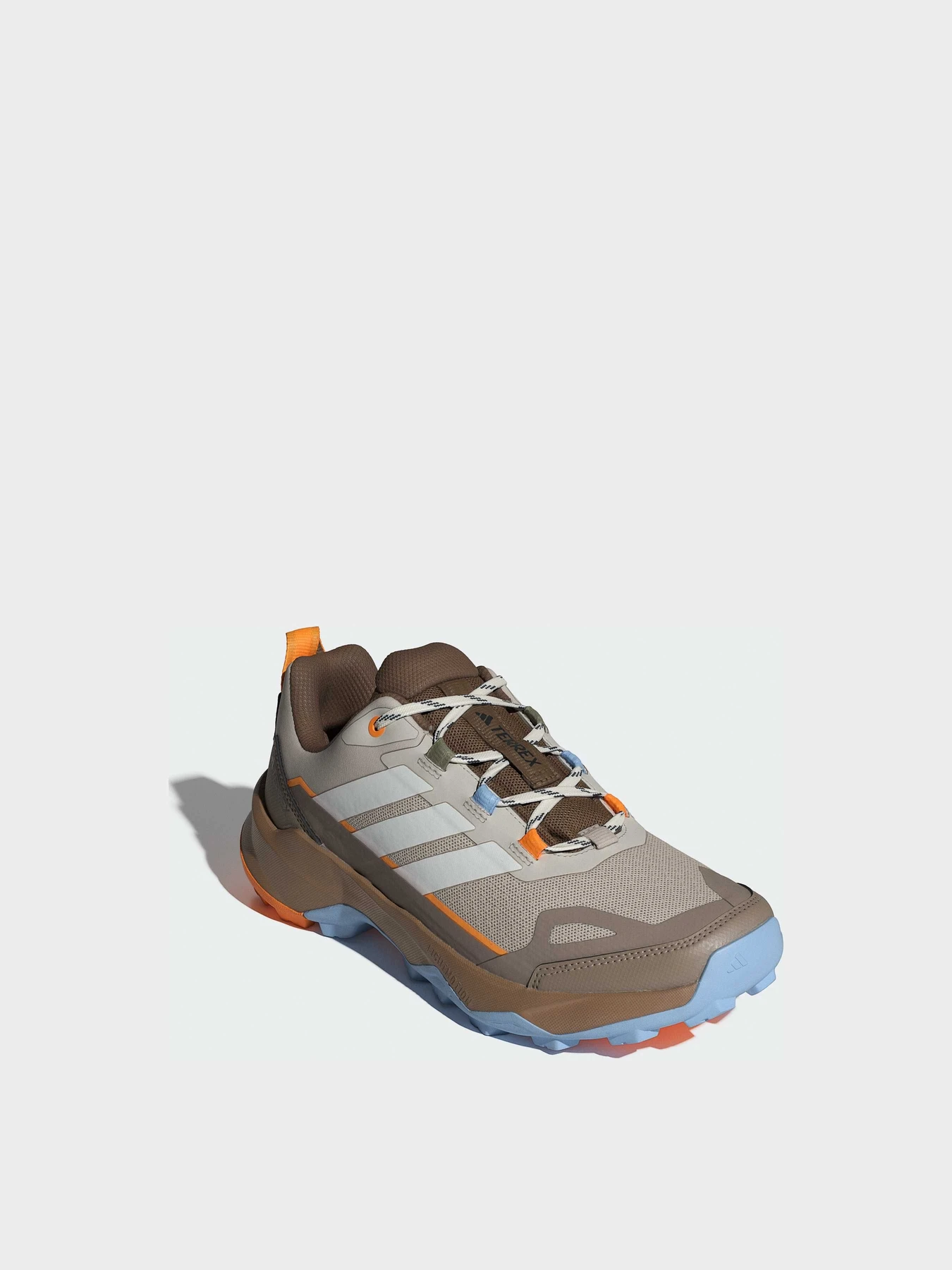 Кросівки Adidas Terrex модель JR3986 Кросівки Adidas Terrex модель JR3986 Фото