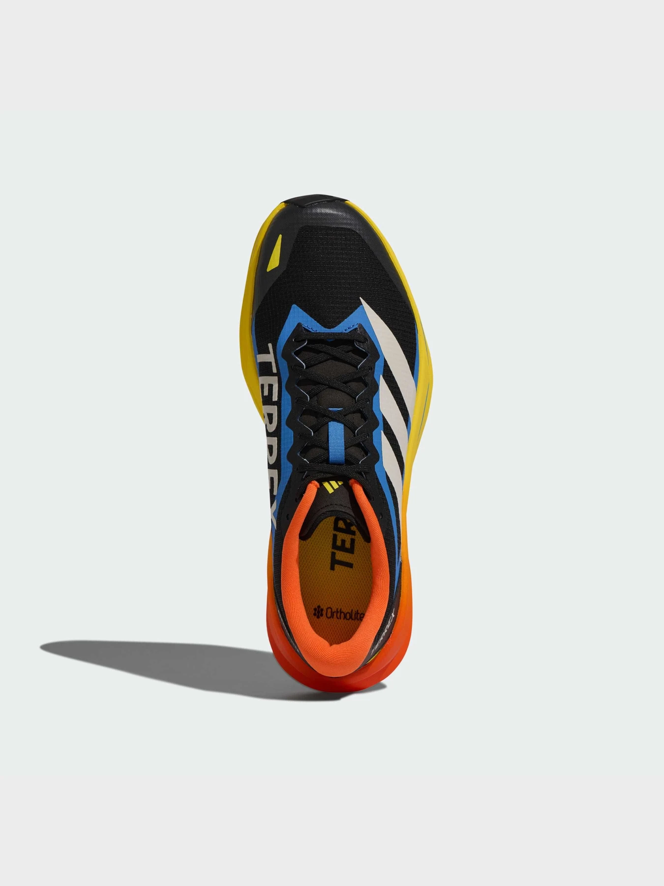 Кроссовки Adidas Terrex модель KK1877 Кроссовки Adidas Terrex модель KK1877 Фото