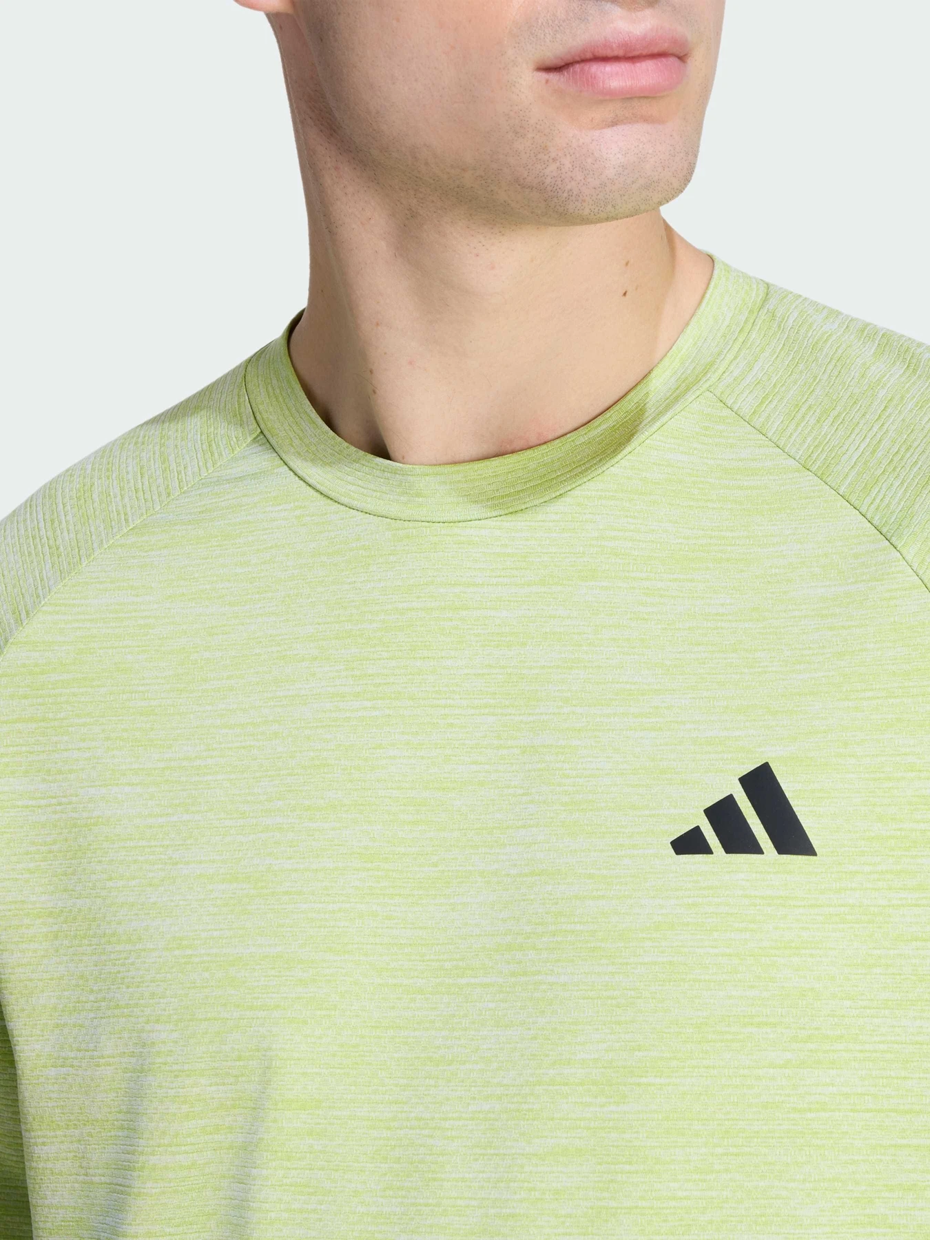 Футболки і поло Adidas Adidas Essentials модель KQ7497 Футболки і поло Adidas Adidas Essentials модель KQ7497 Фото