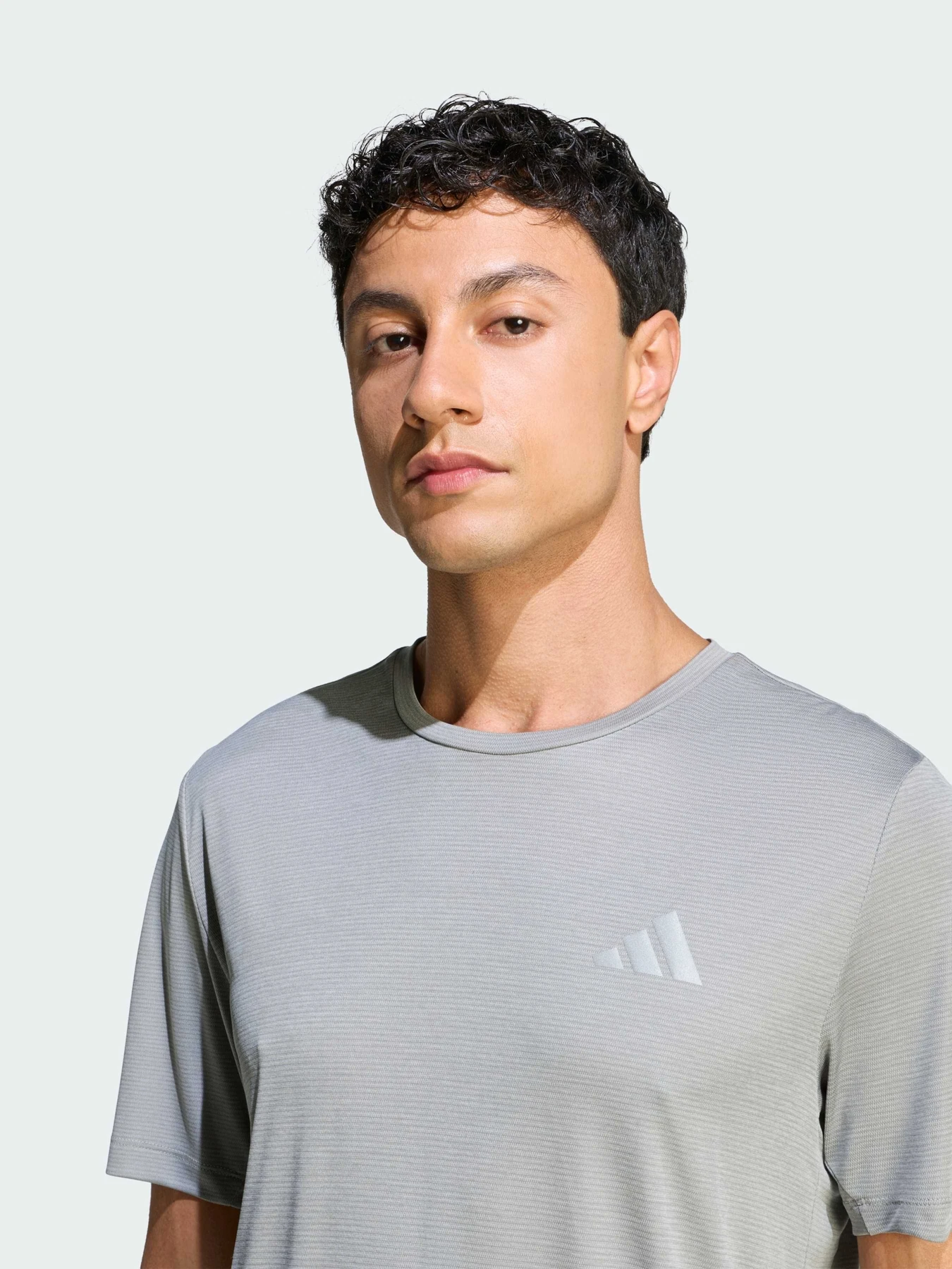 Футболки і поло Adidas Adidas Essentials модель KB5961 Футболки і поло Adidas Adidas Essentials модель KB5961 Фото