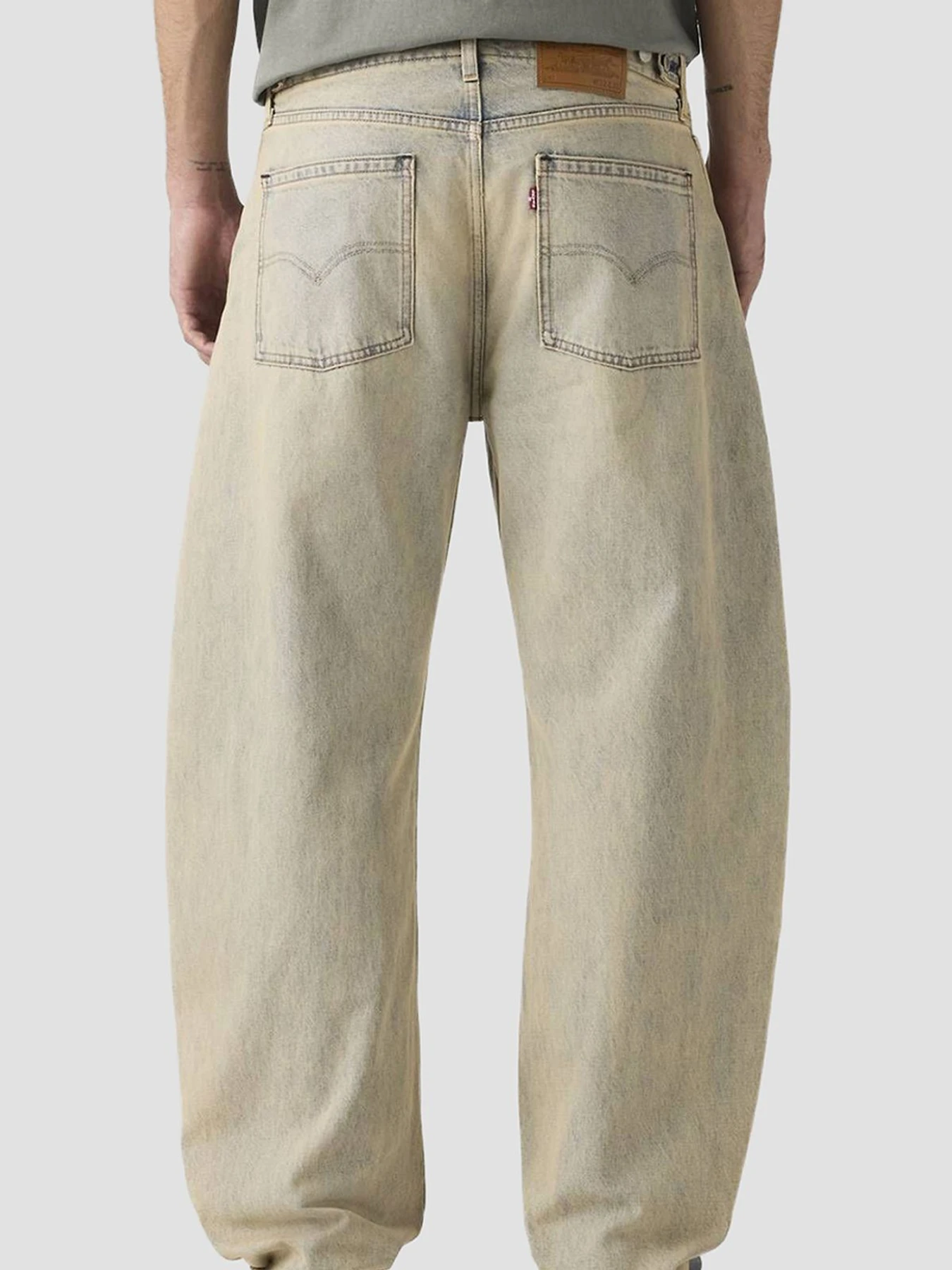 Джинсы Levi's модель 0057O;0004 Джинсы Levi's модель 0057O;0004 Фото