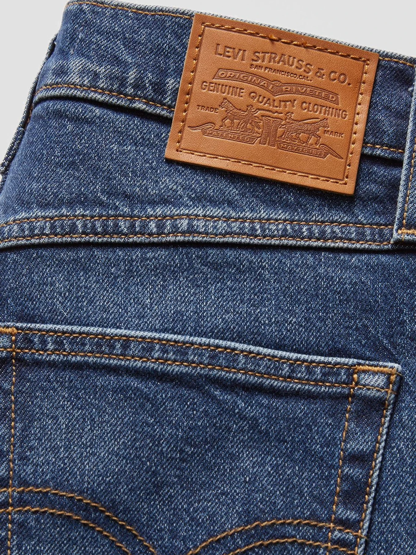 Джинсы Levi's модель A3506;0015 Джинсы Levi's модель A3506;0015 Фото