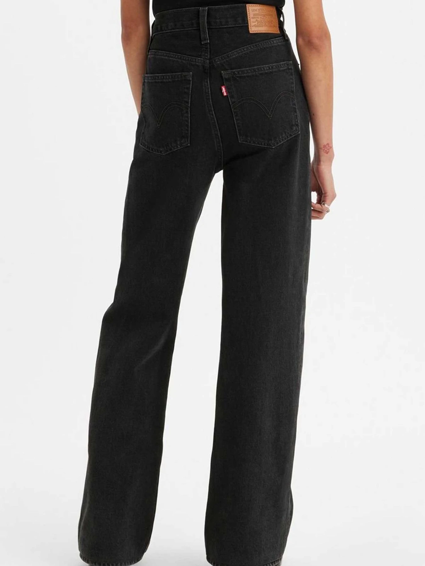 Джинсы Levi's модель A6081;0001 Джинсы Levi's модель A6081;0001 Фото